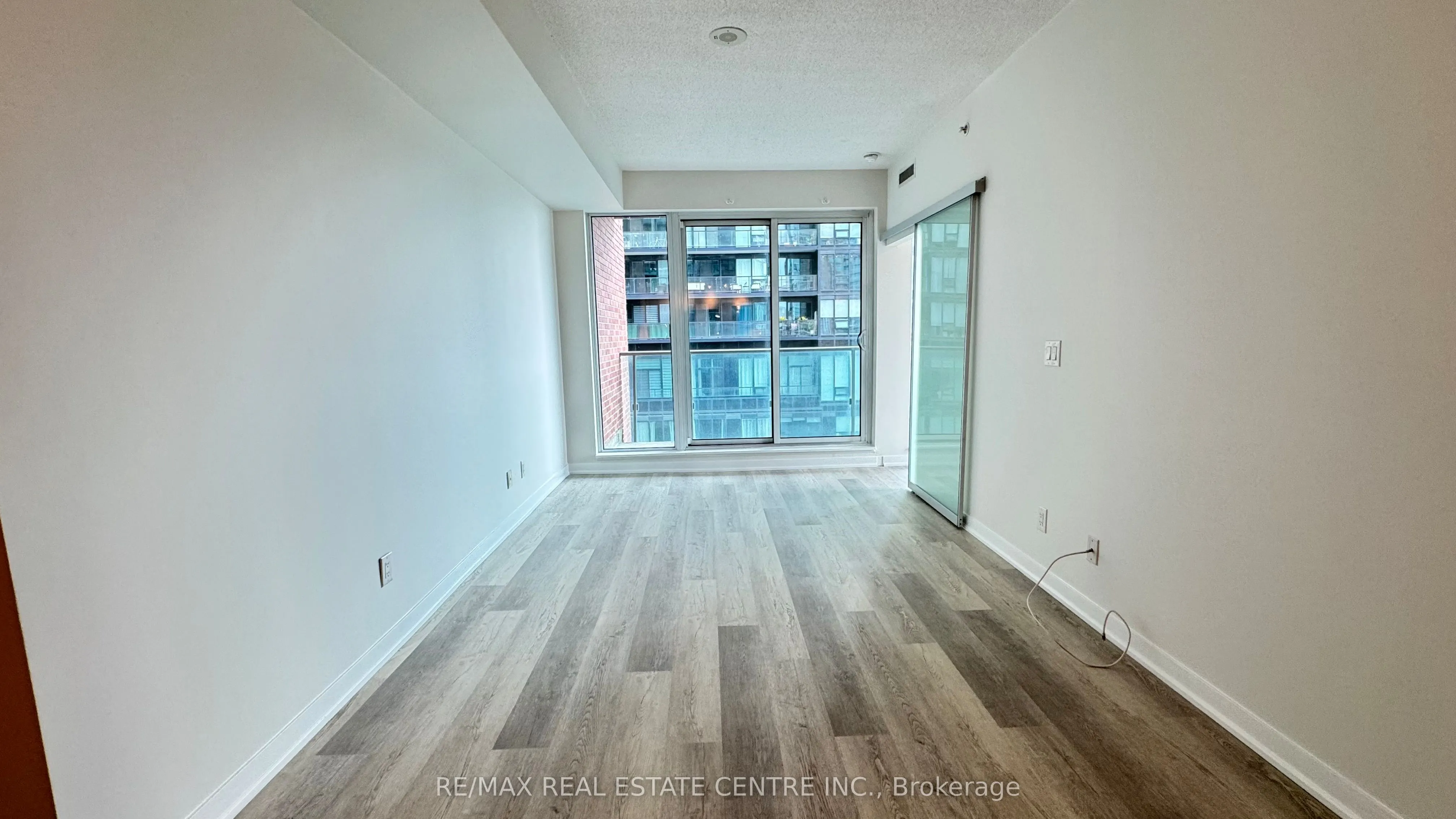 150 East Liberty Street, #1111
