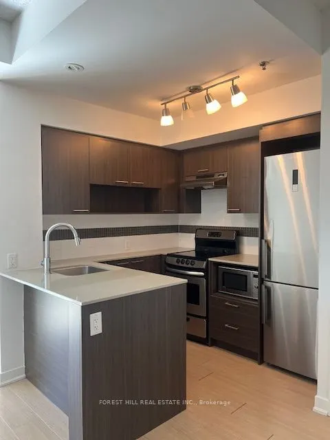 320 Tweedsmuir Avenue, #619