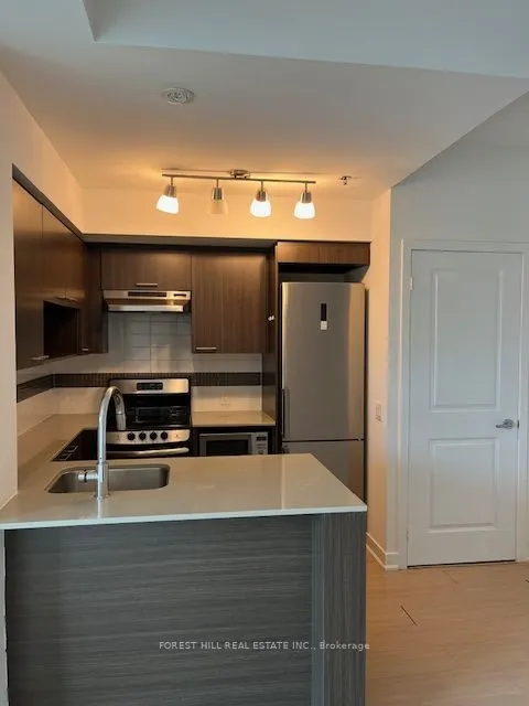 320 Tweedsmuir Avenue, #619