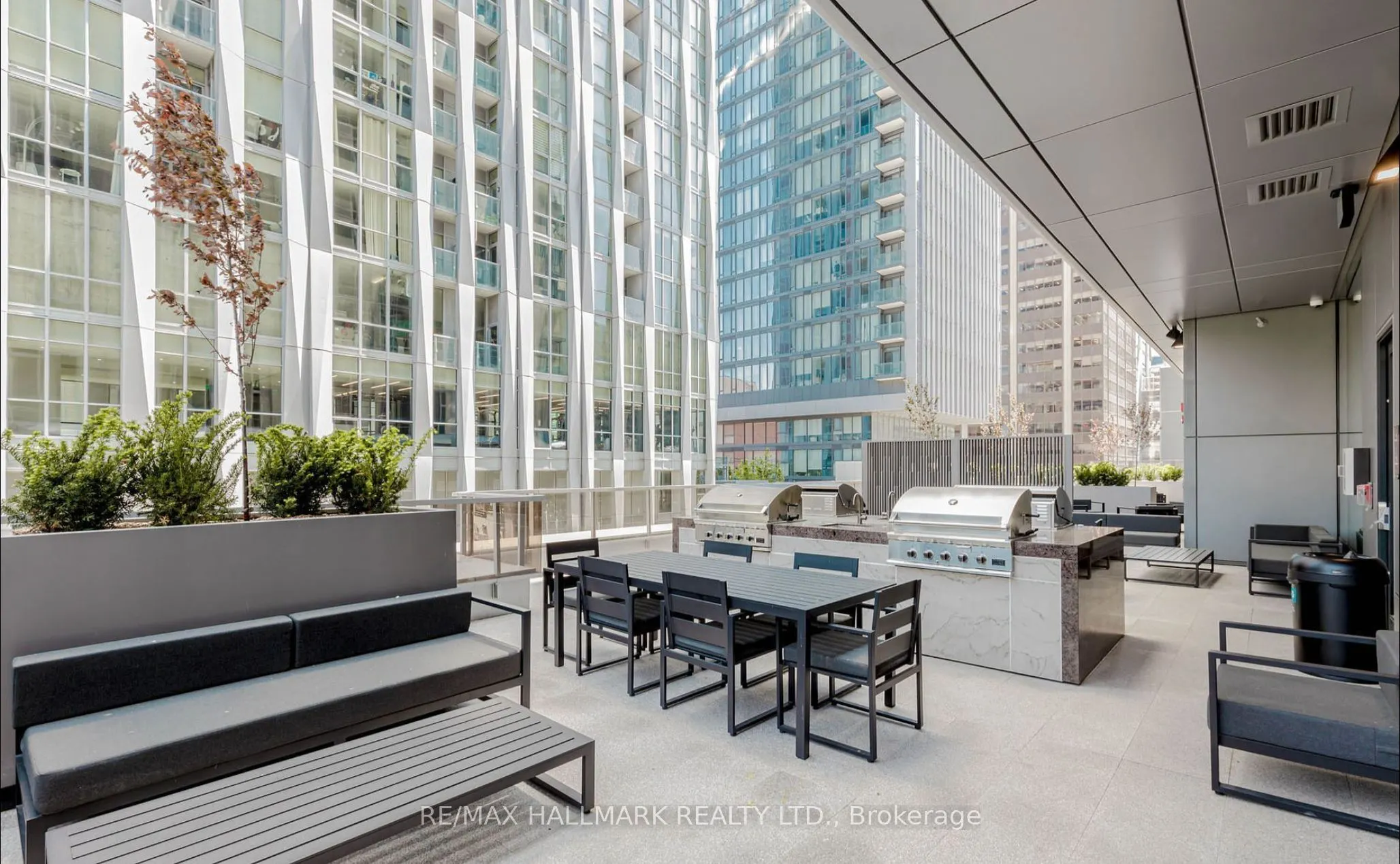 11 Yorkville Avenue, #4709
