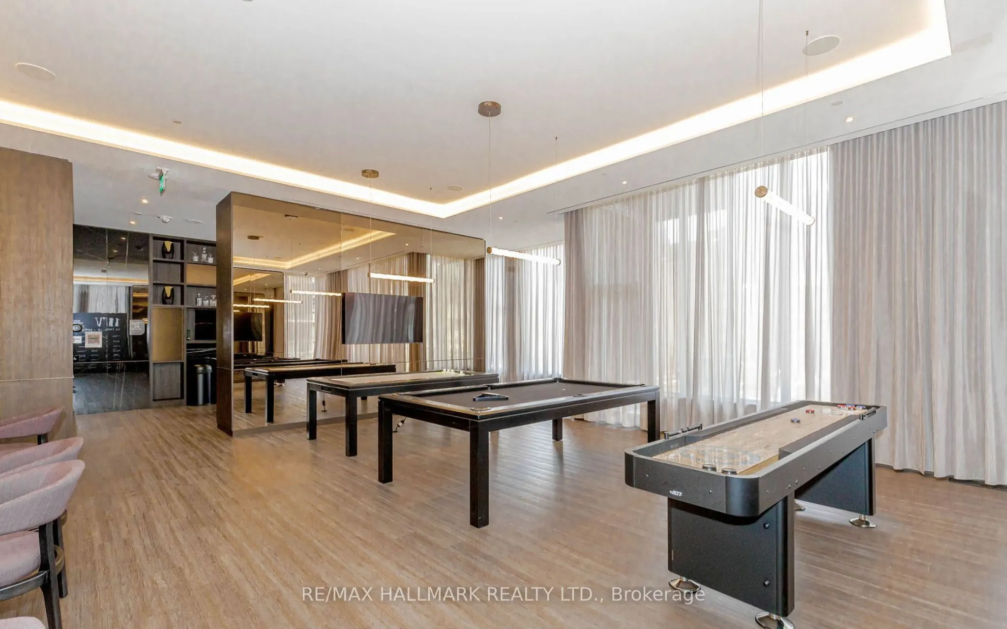 11 Yorkville Avenue, #4709