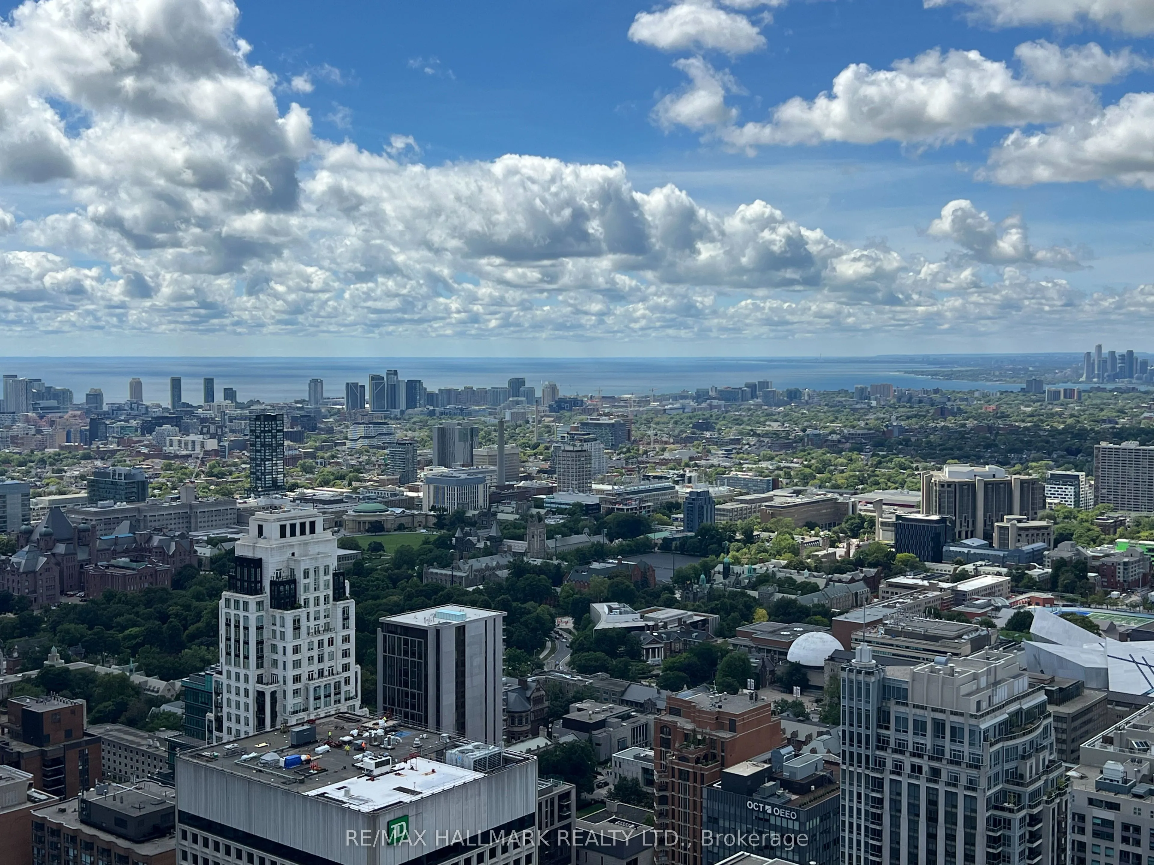 11 Yorkville Avenue, #4709