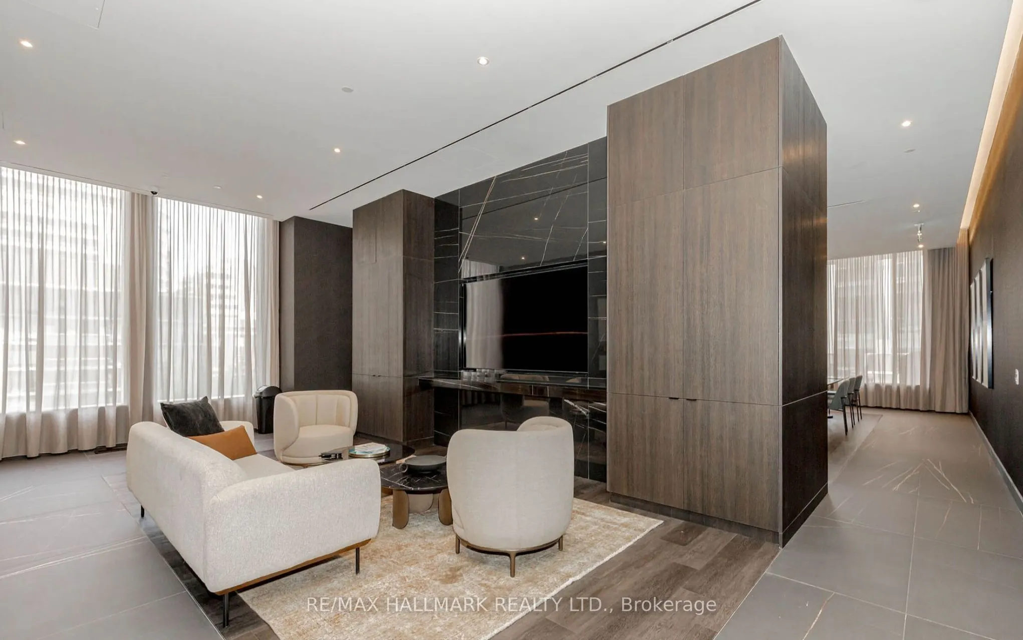 11 Yorkville Avenue, #4709
