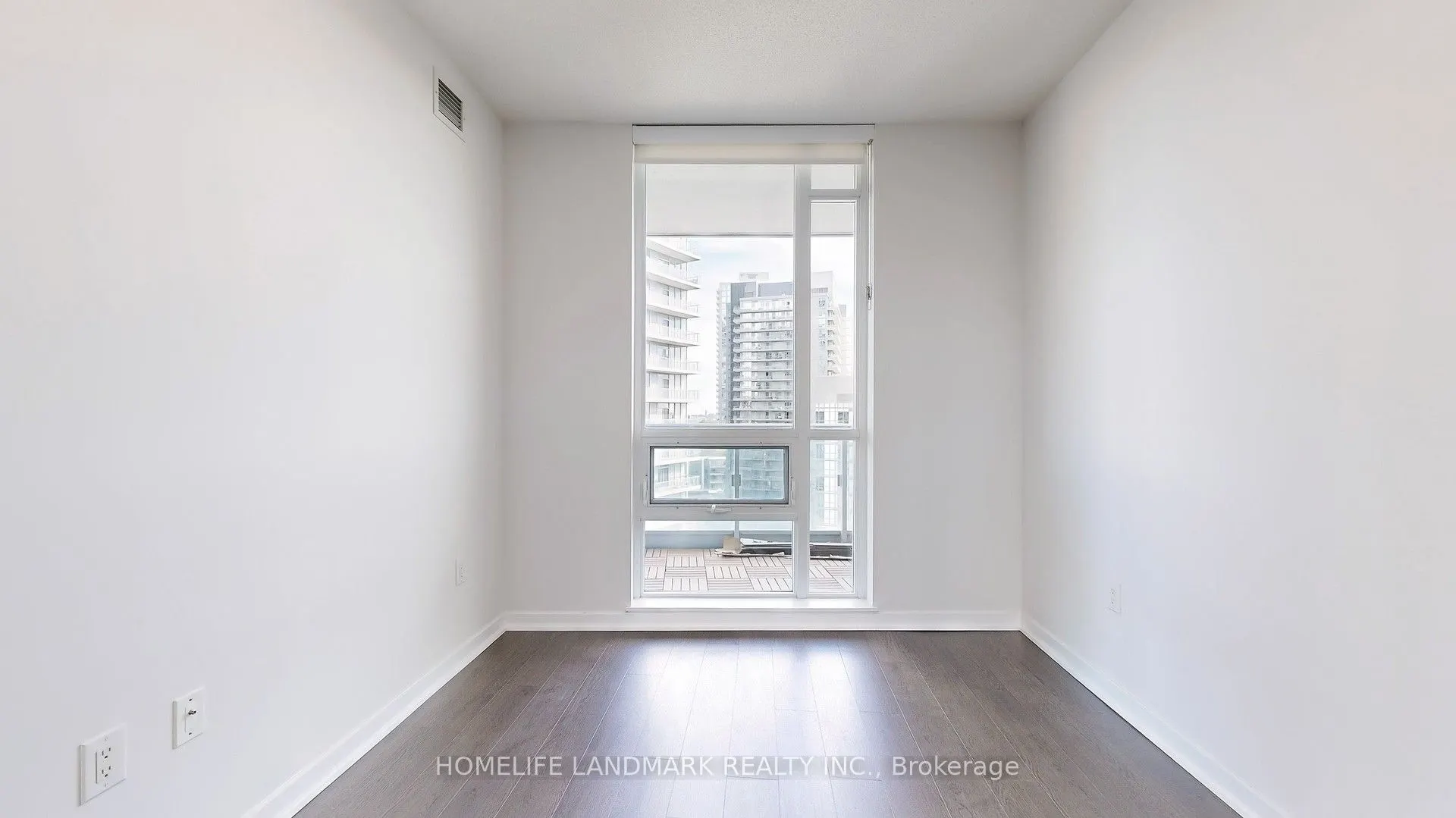 66 Forest Manor Road, #1208