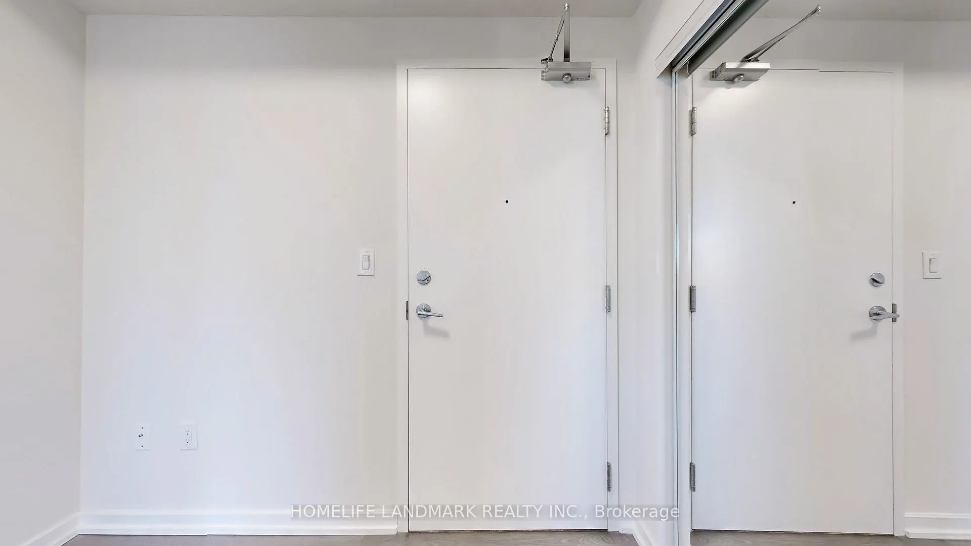 66 Forest Manor Road, #1208