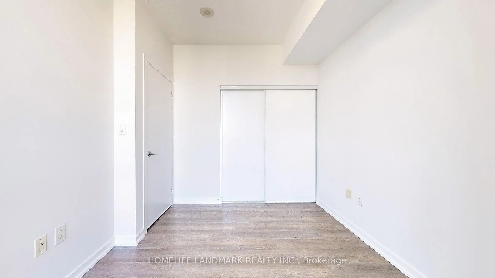 66 Forest Manor Road, #1208