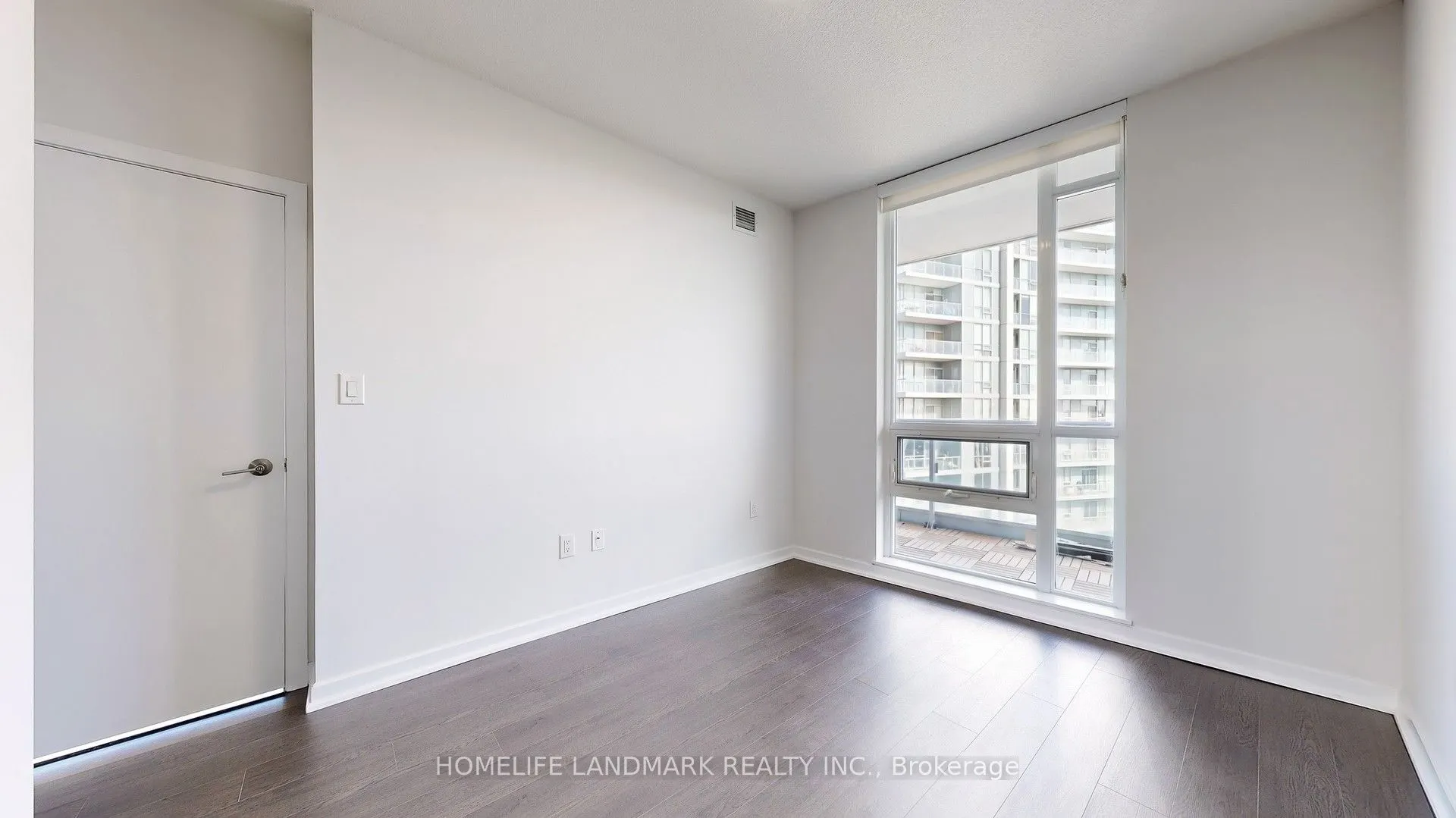 66 Forest Manor Road, #1208