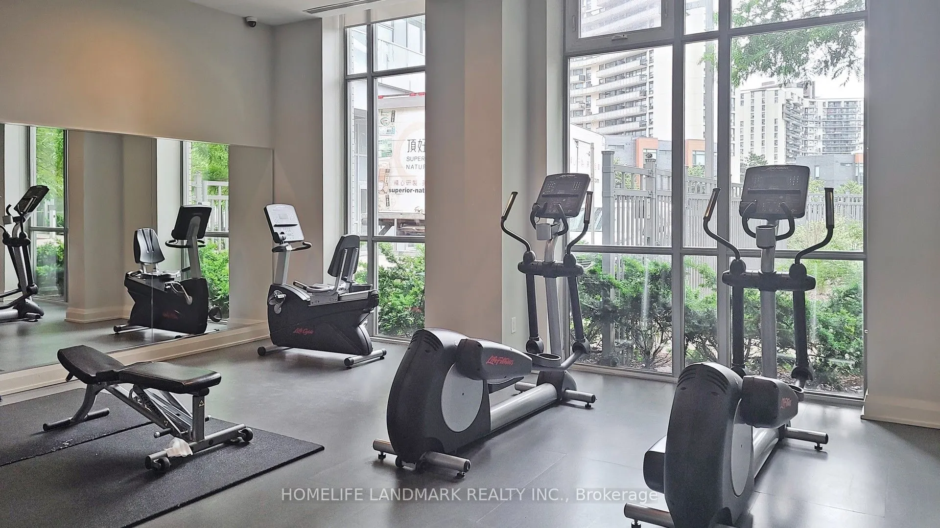 66 Forest Manor Road, #1208