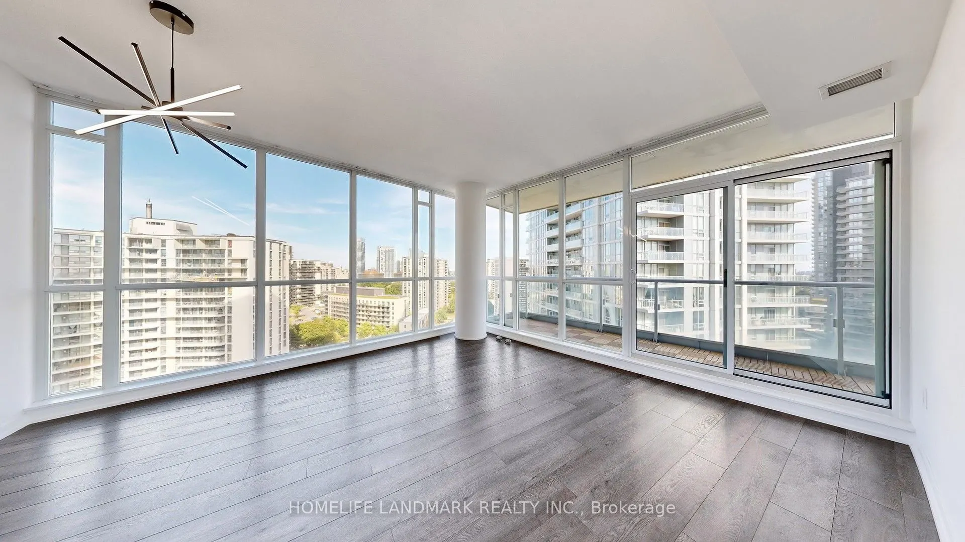 66 Forest Manor Road, #1208
