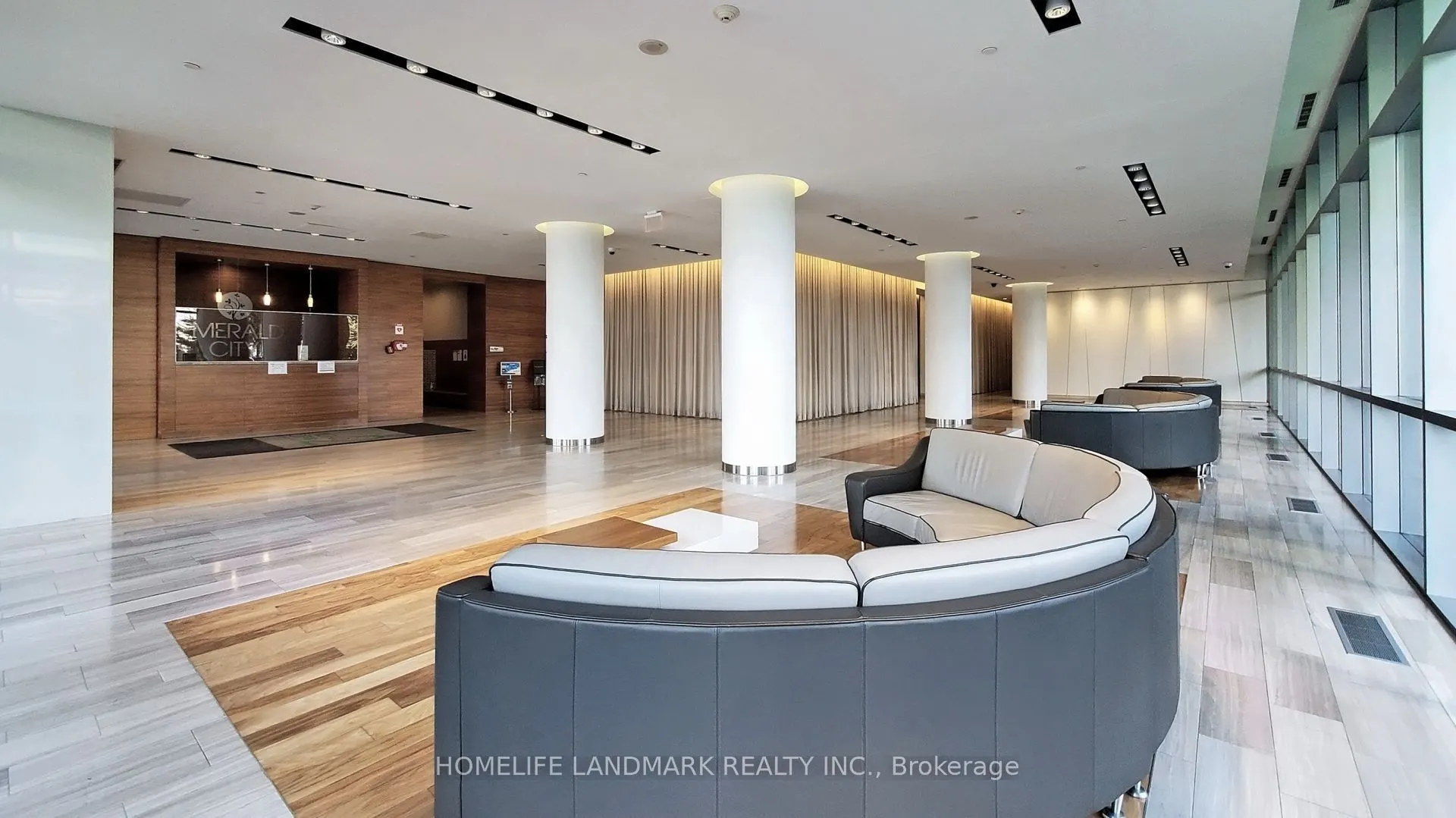 66 Forest Manor Road, #1208