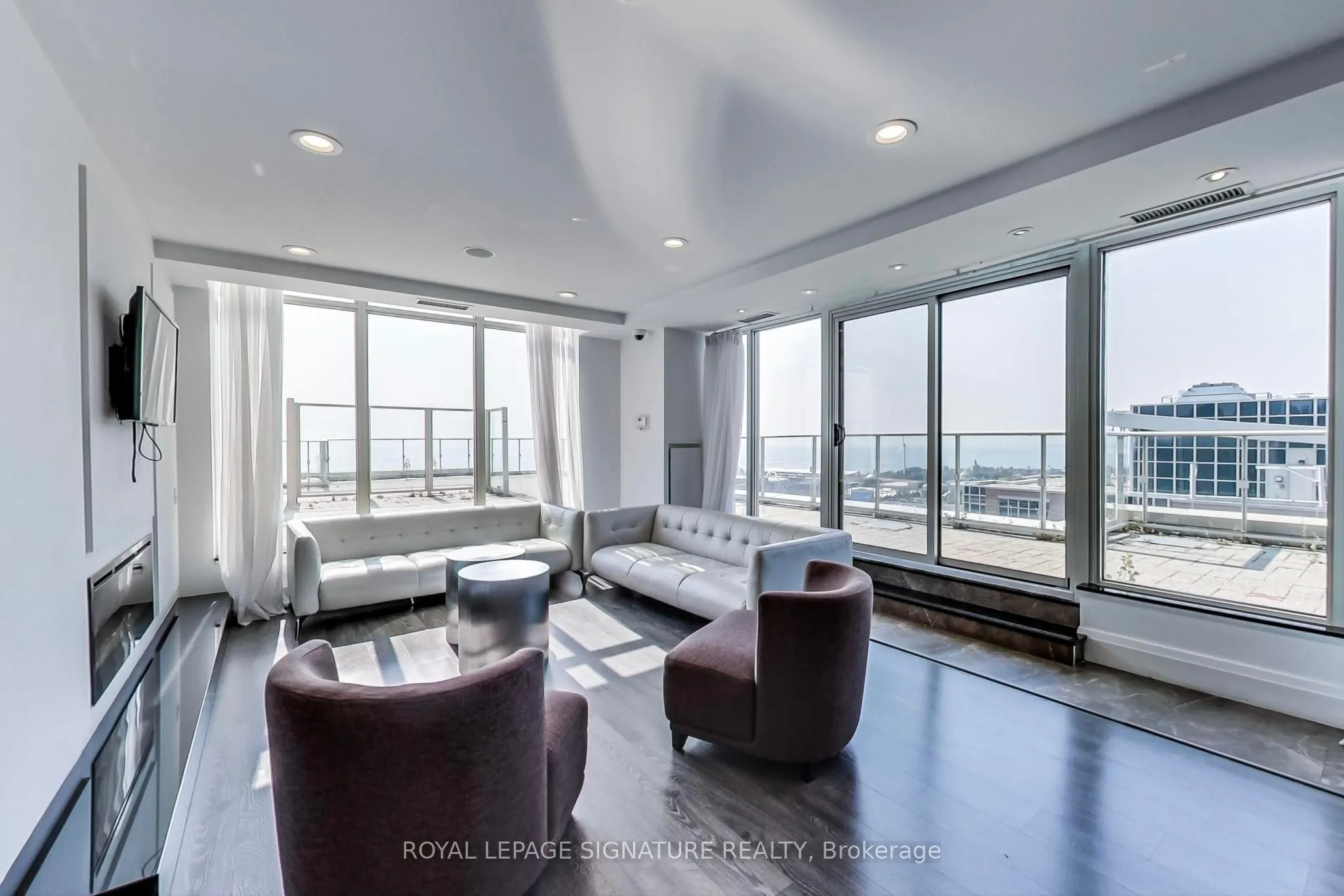 85 East Liberty Street, #1709