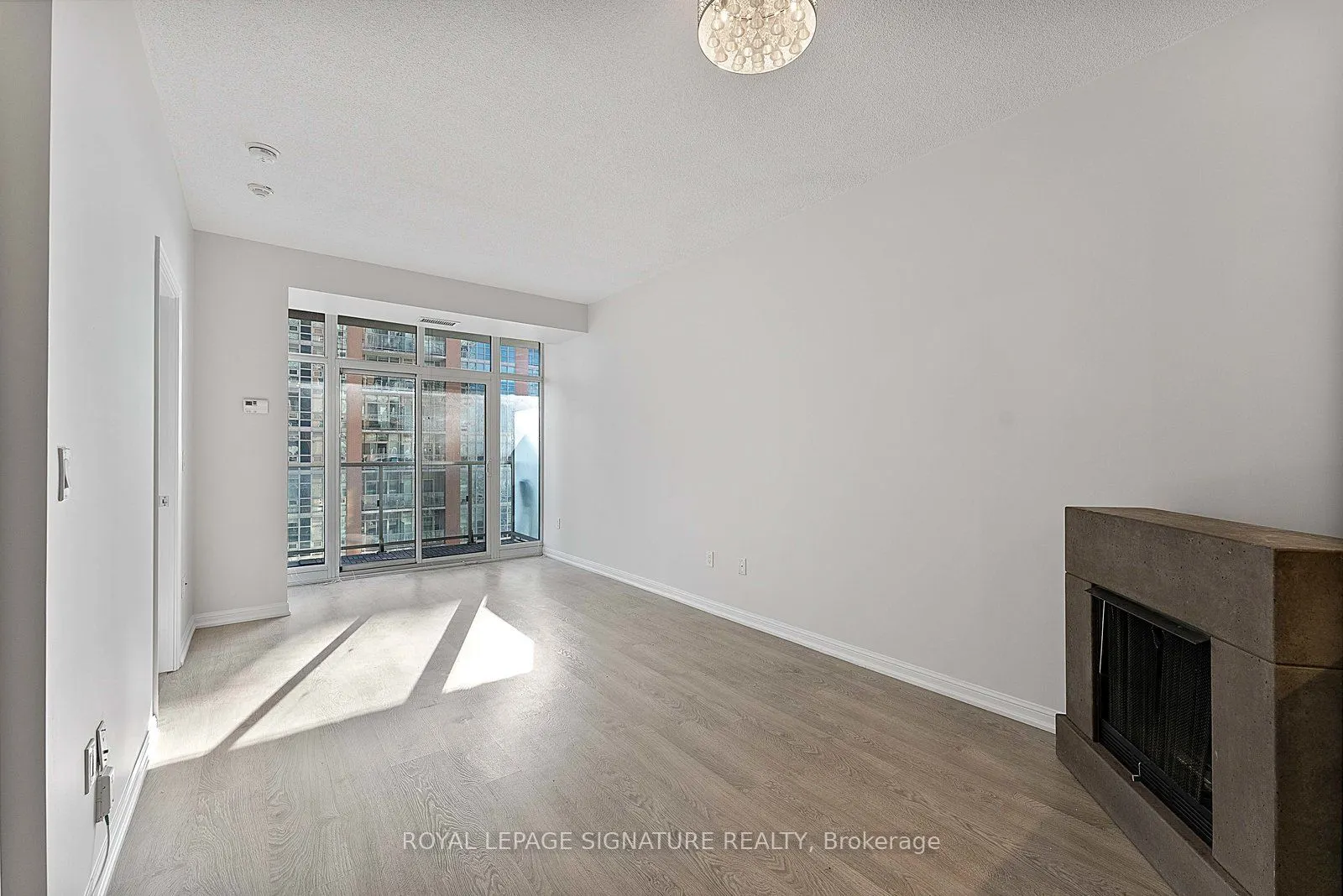 85 East Liberty Street, #1709