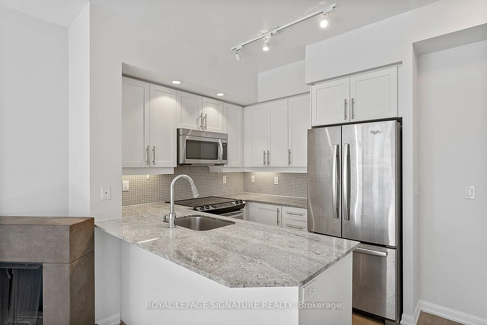 85 East Liberty Street, #1709