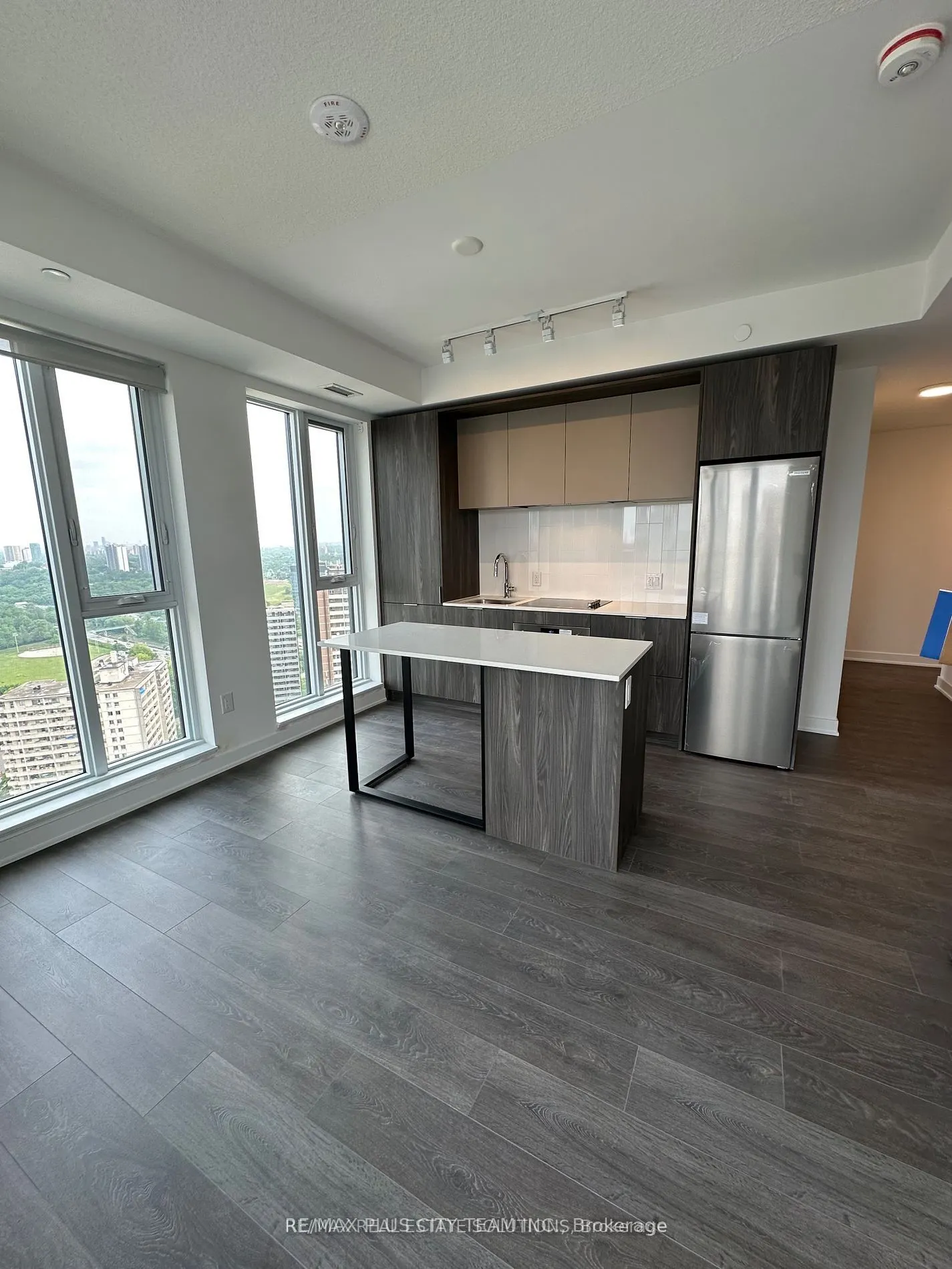 130 River Street, #2808