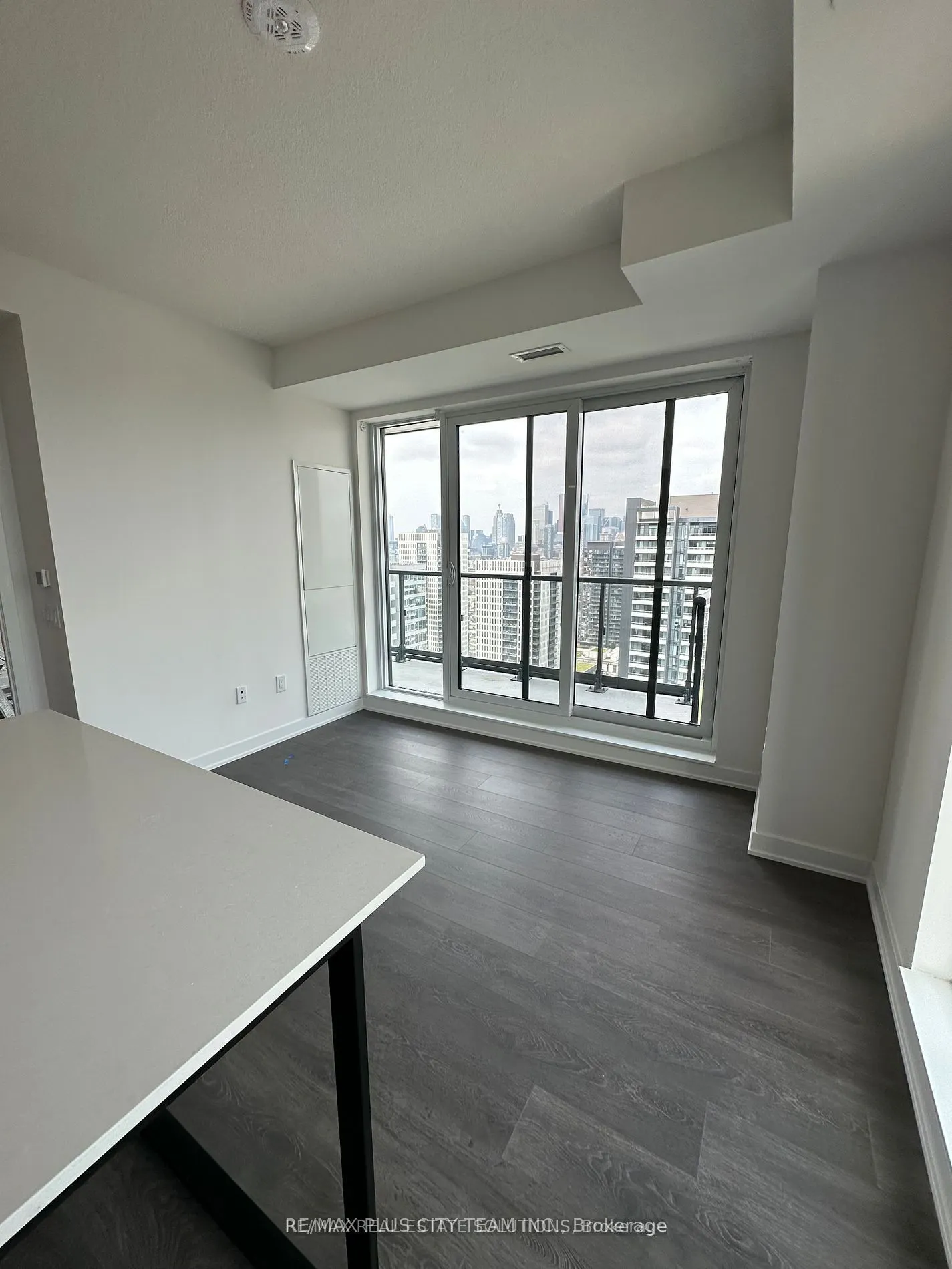 130 River Street, #2808