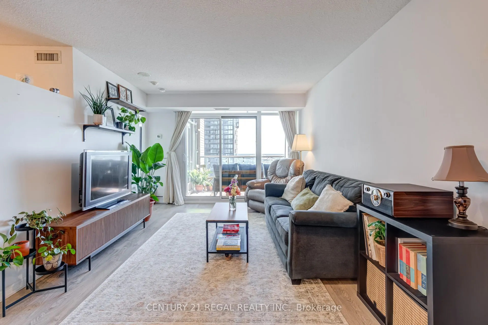 125 Western Battery Road, #1708