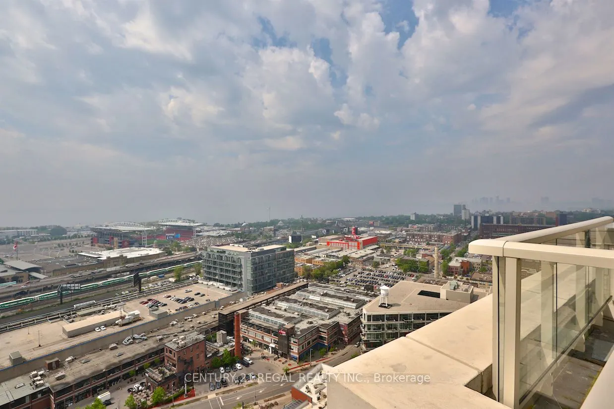 125 Western Battery Road, #1708