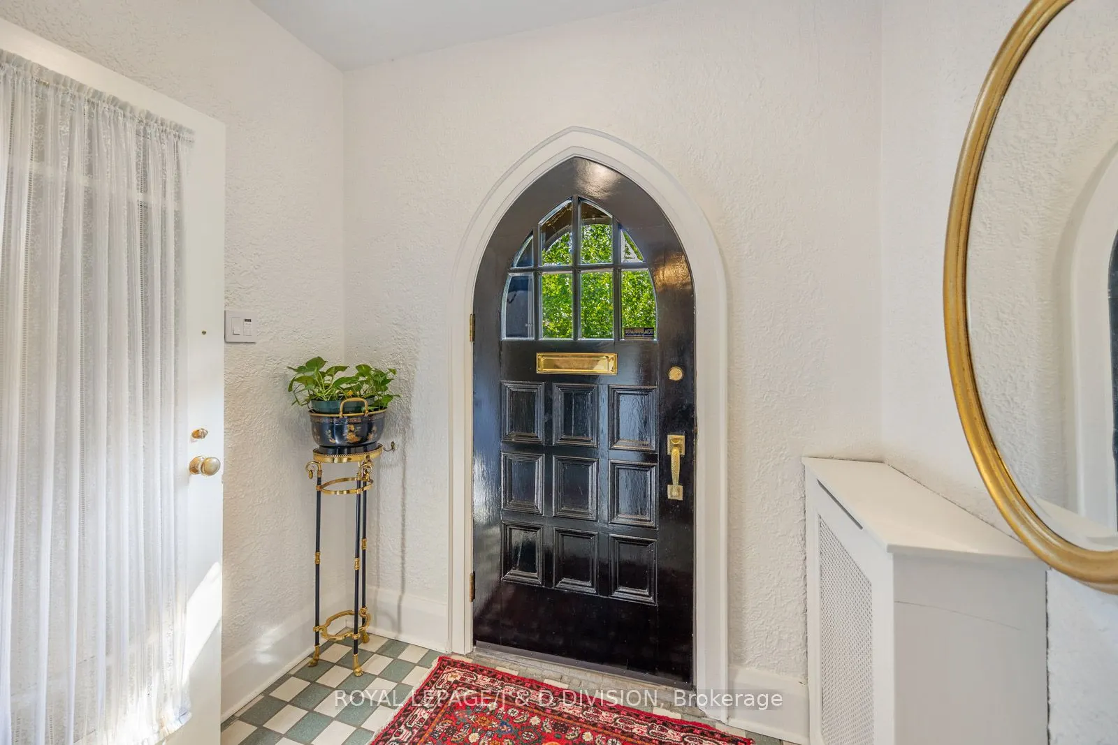 4 Highbourne Road