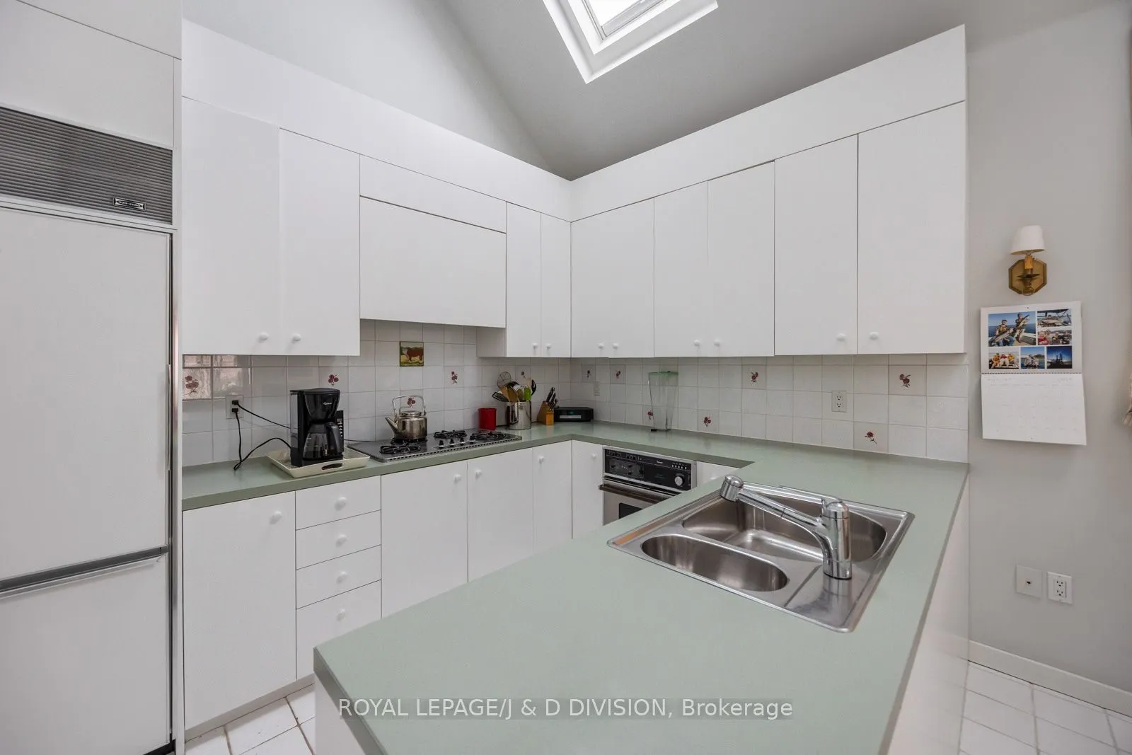 4 Highbourne Road