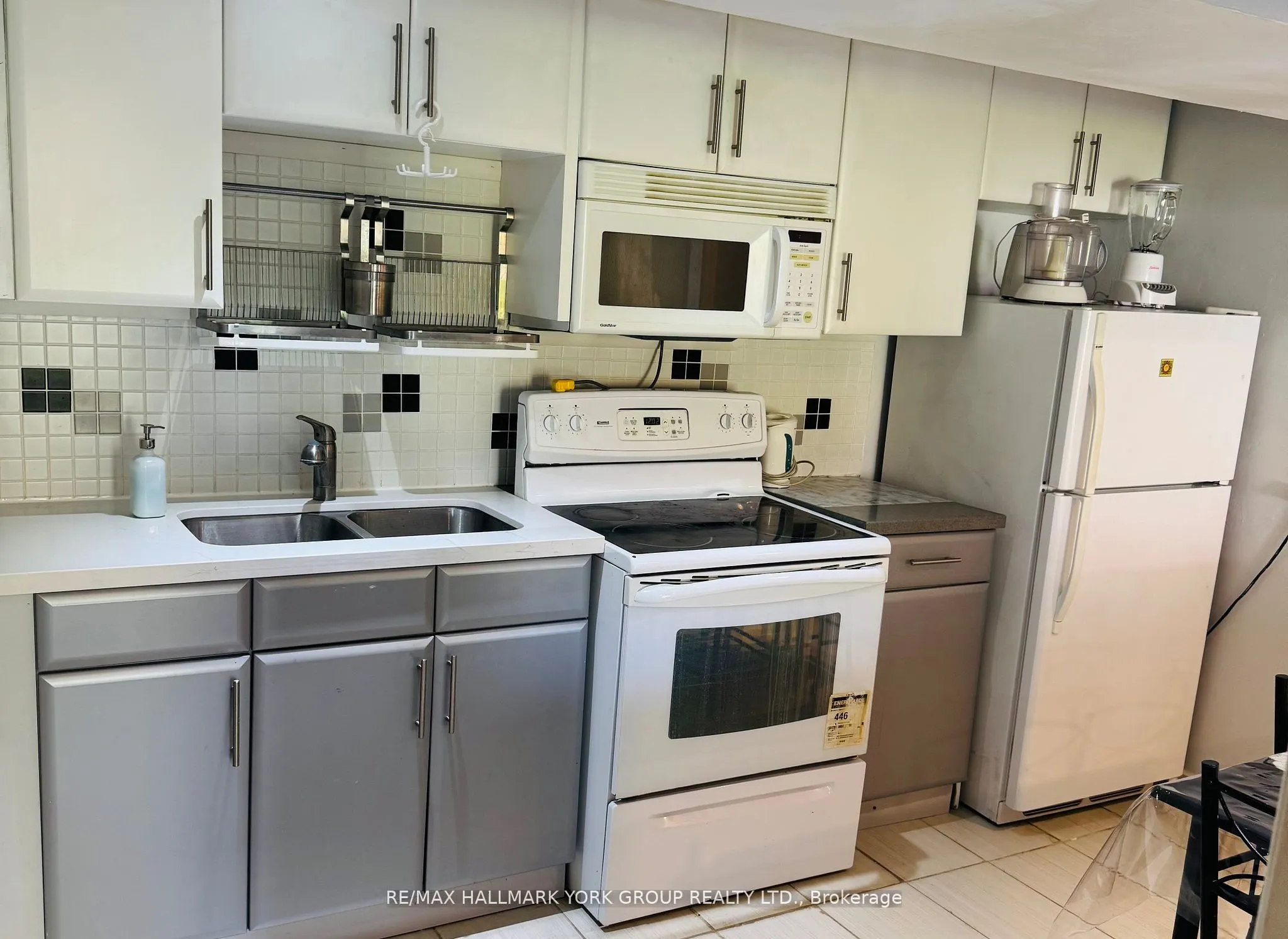 9 Micmac Crescent, #Lower