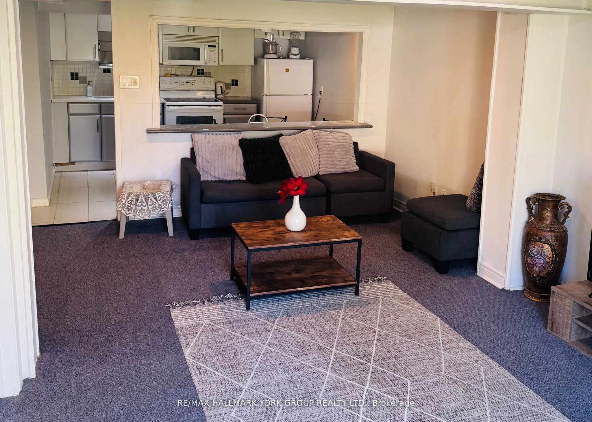 9 Micmac Crescent, #Lower
