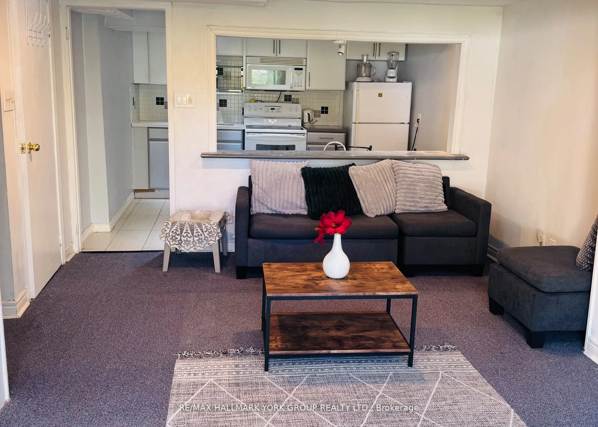 9 Micmac Crescent, #Lower