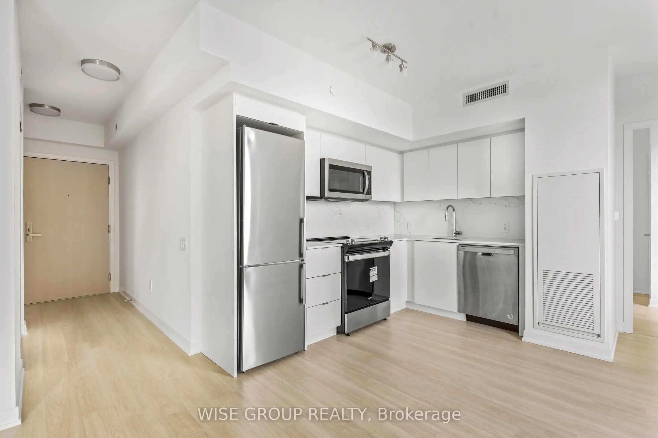500 Wilson Avenue, #607