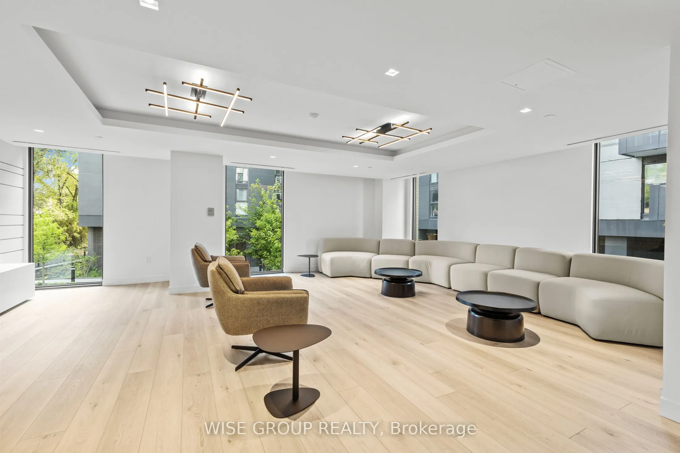 500 Wilson Avenue, #607