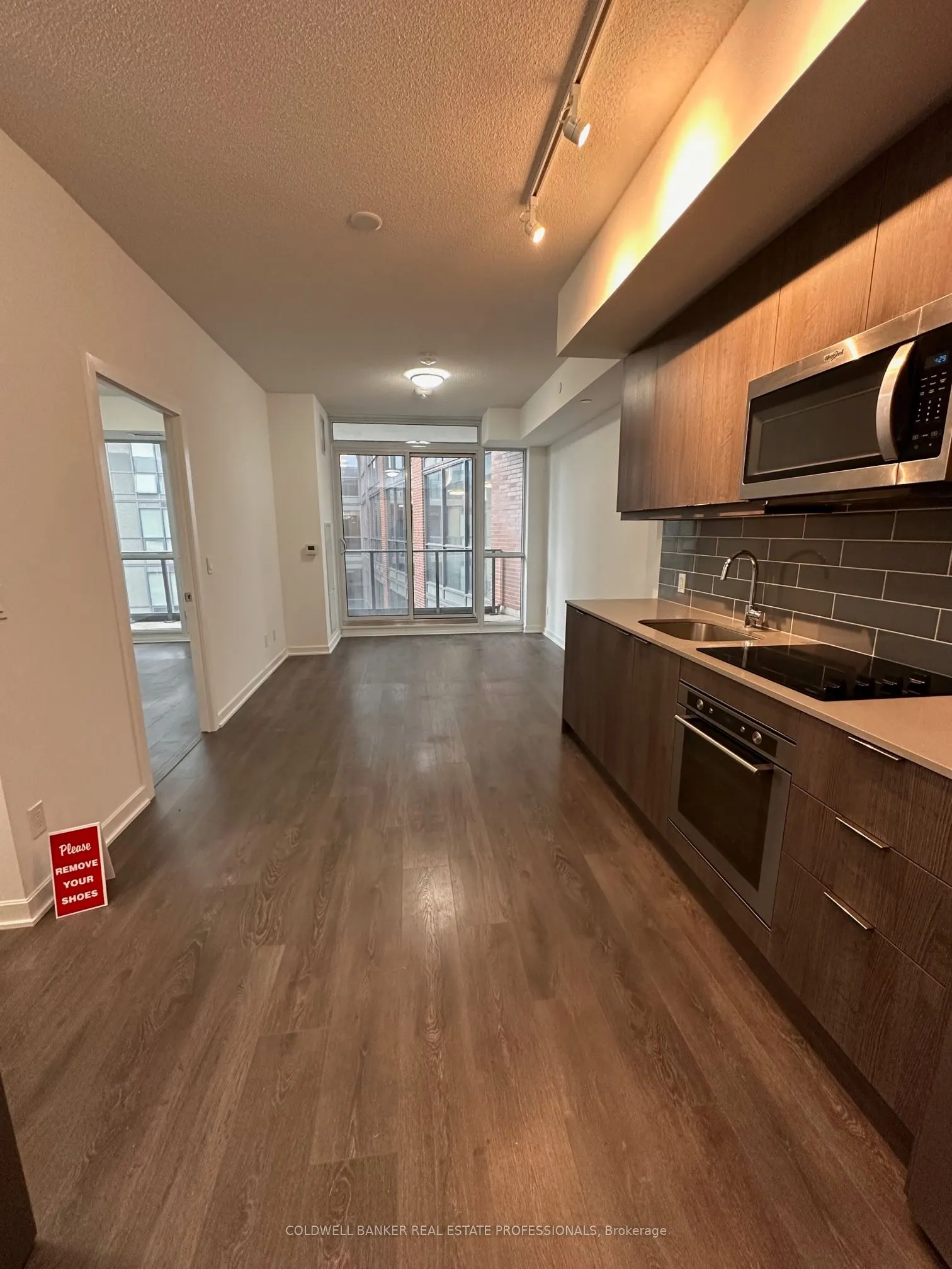 38 Forest Manor Road, #410
