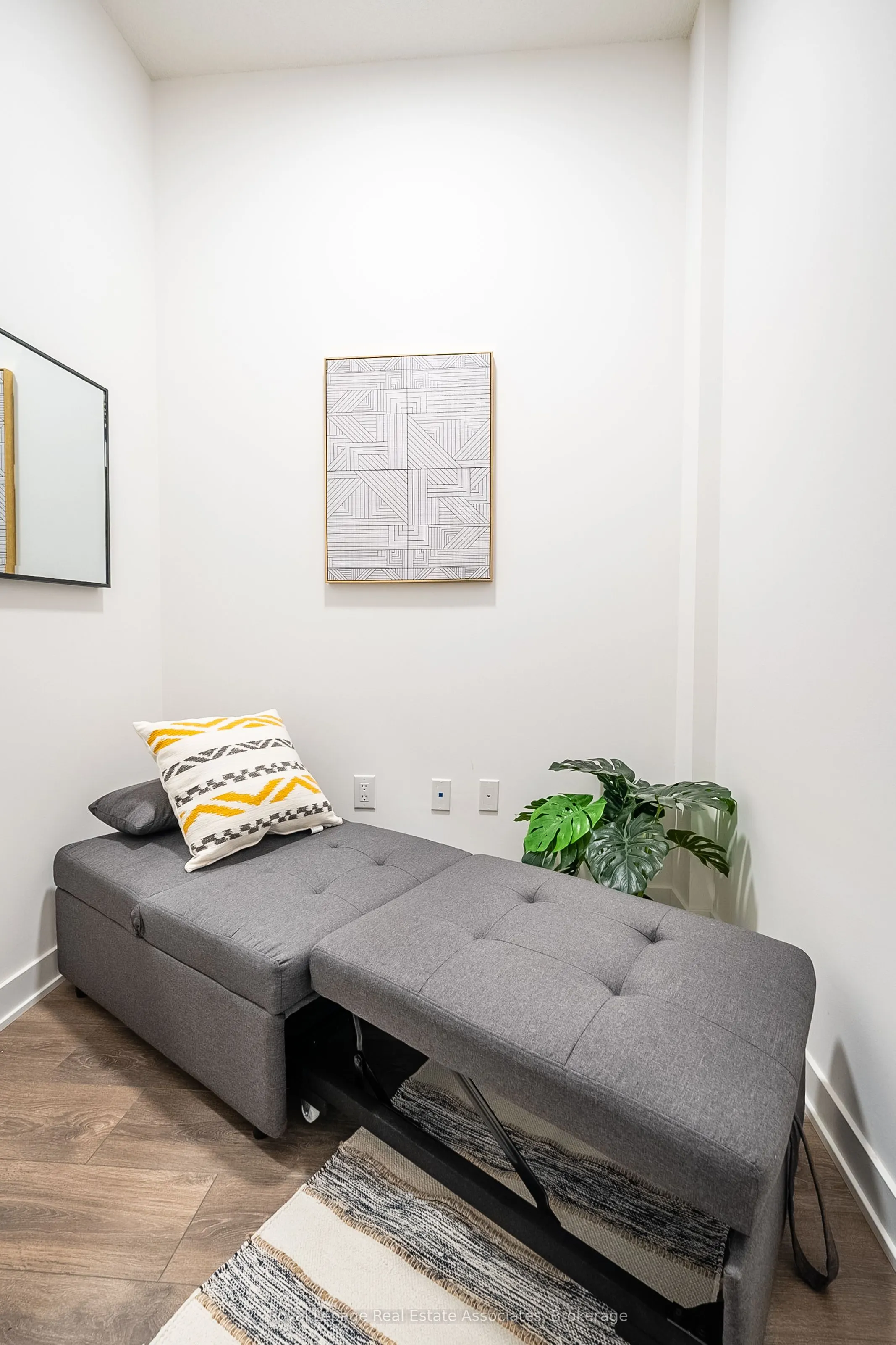 130 River Street, #204