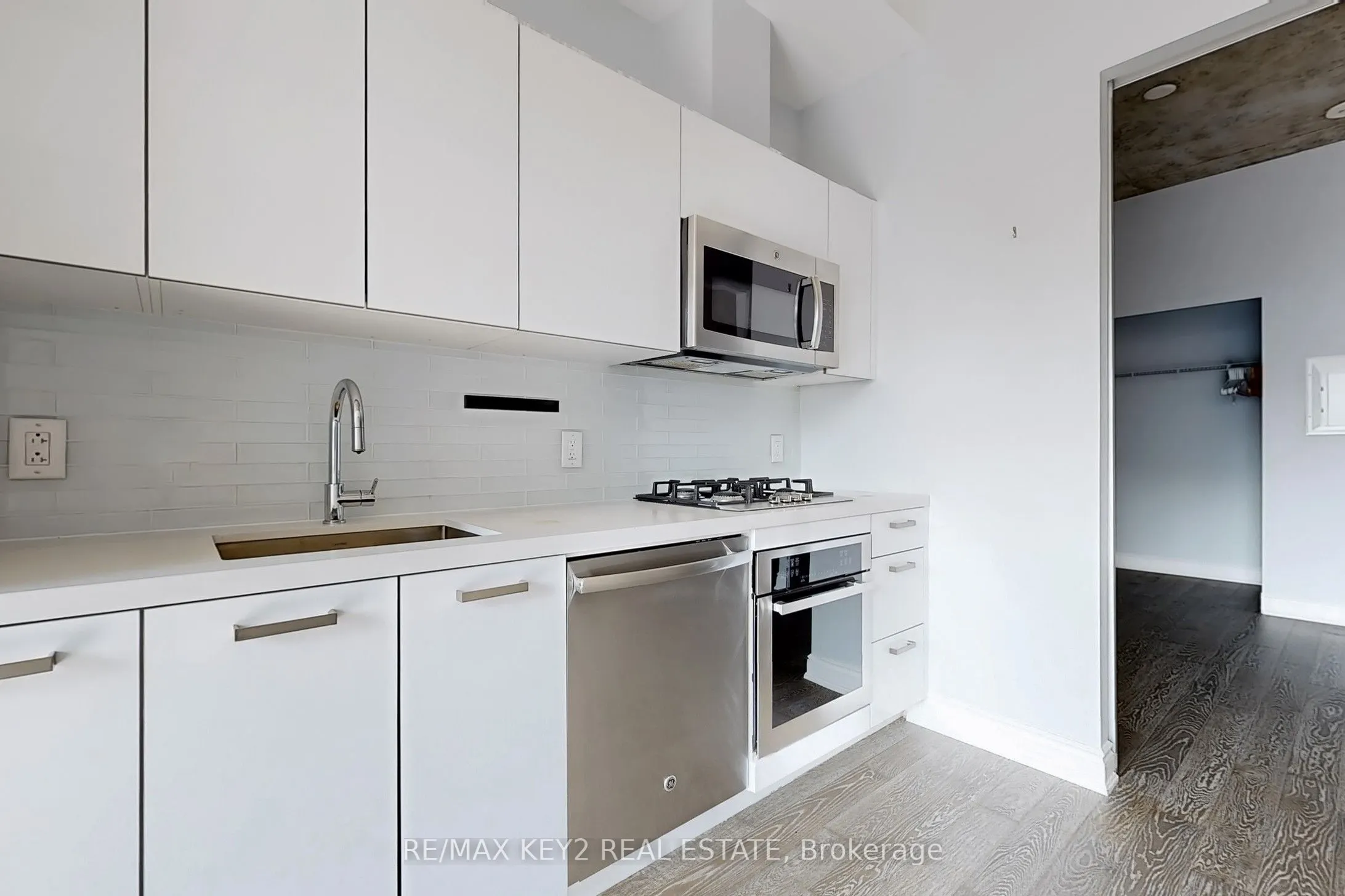 608 Richmond Street W, #615