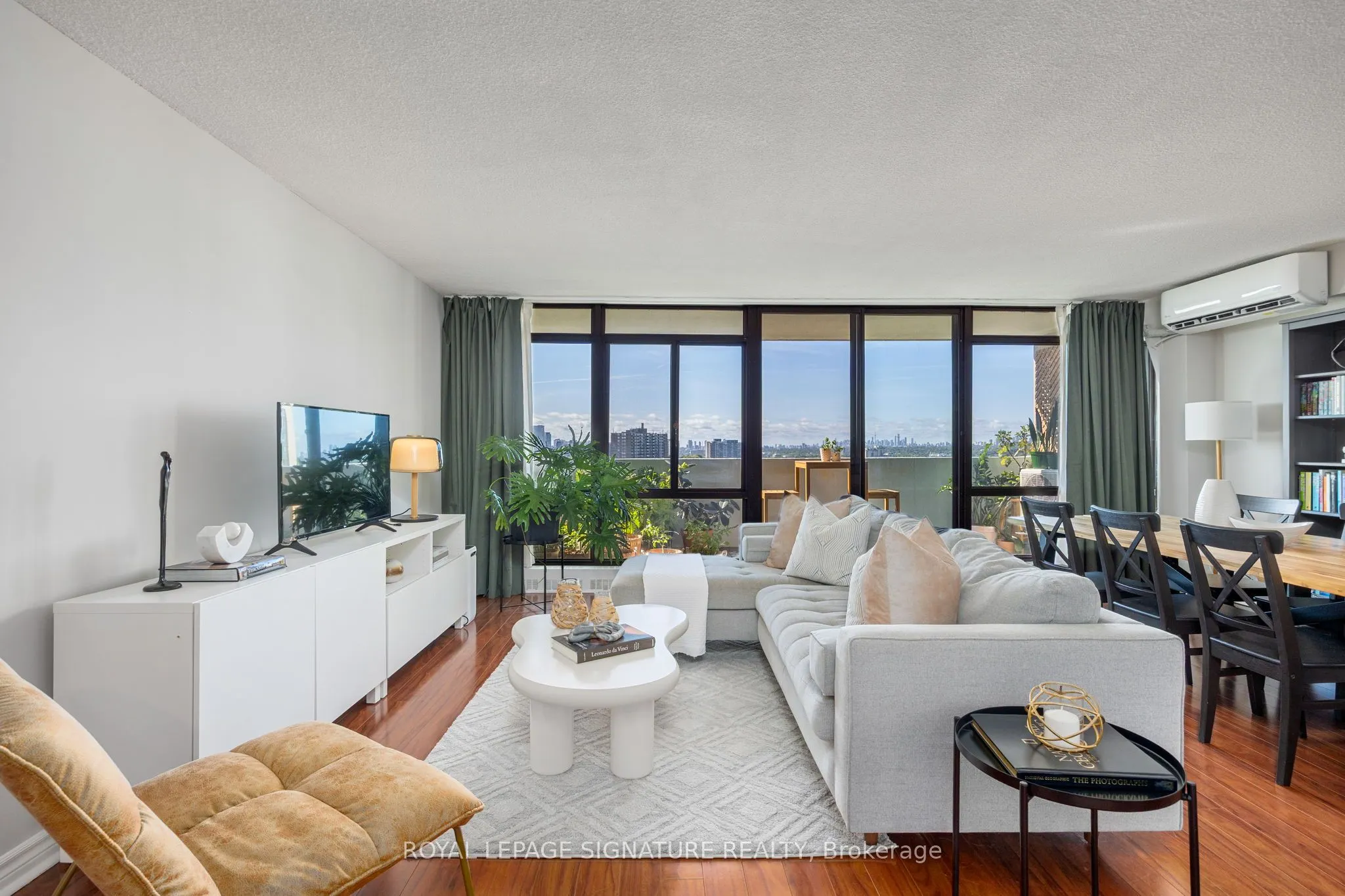 3300 Don Mills Road, #1107