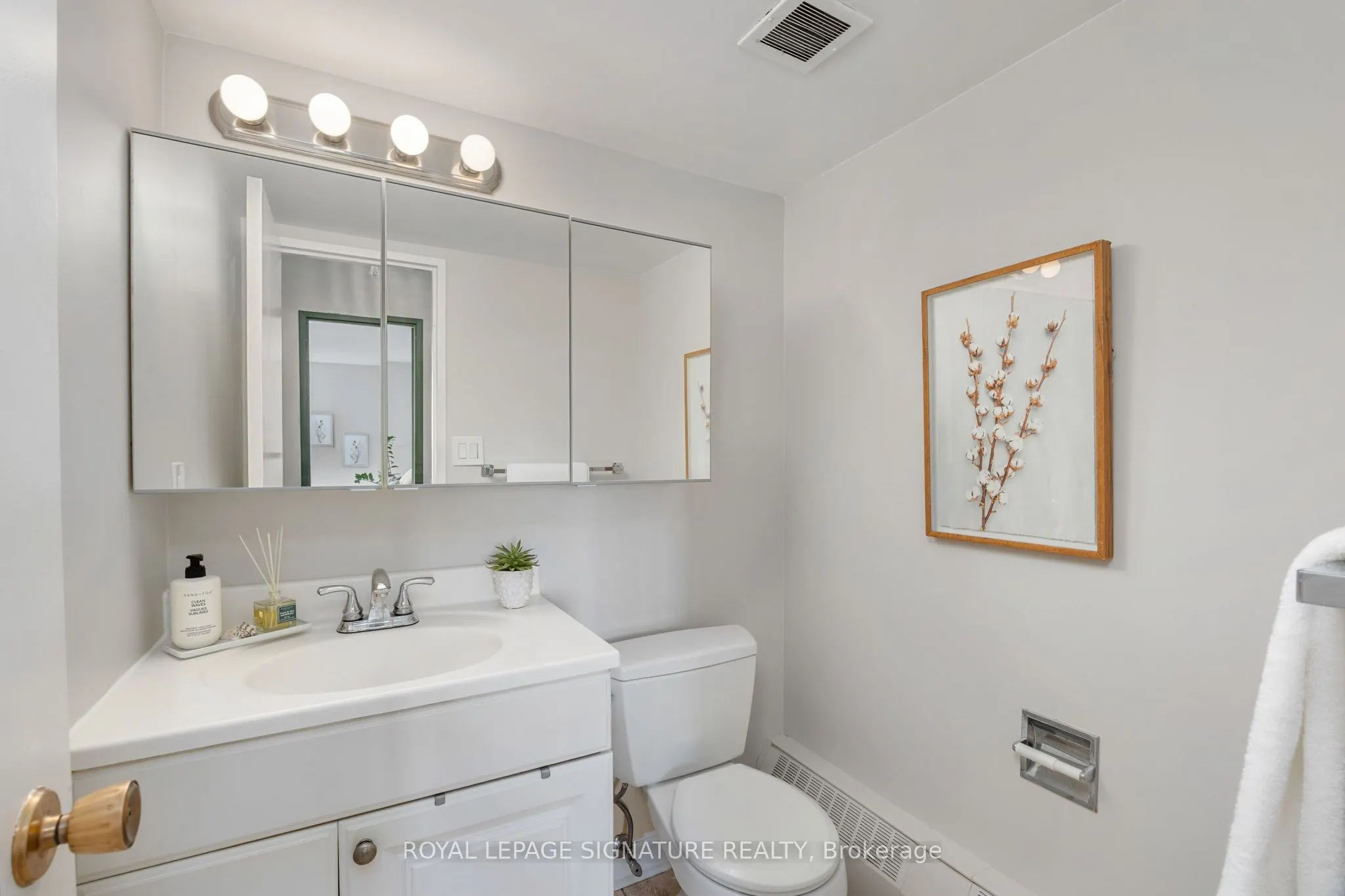 3300 Don Mills Road, #1107