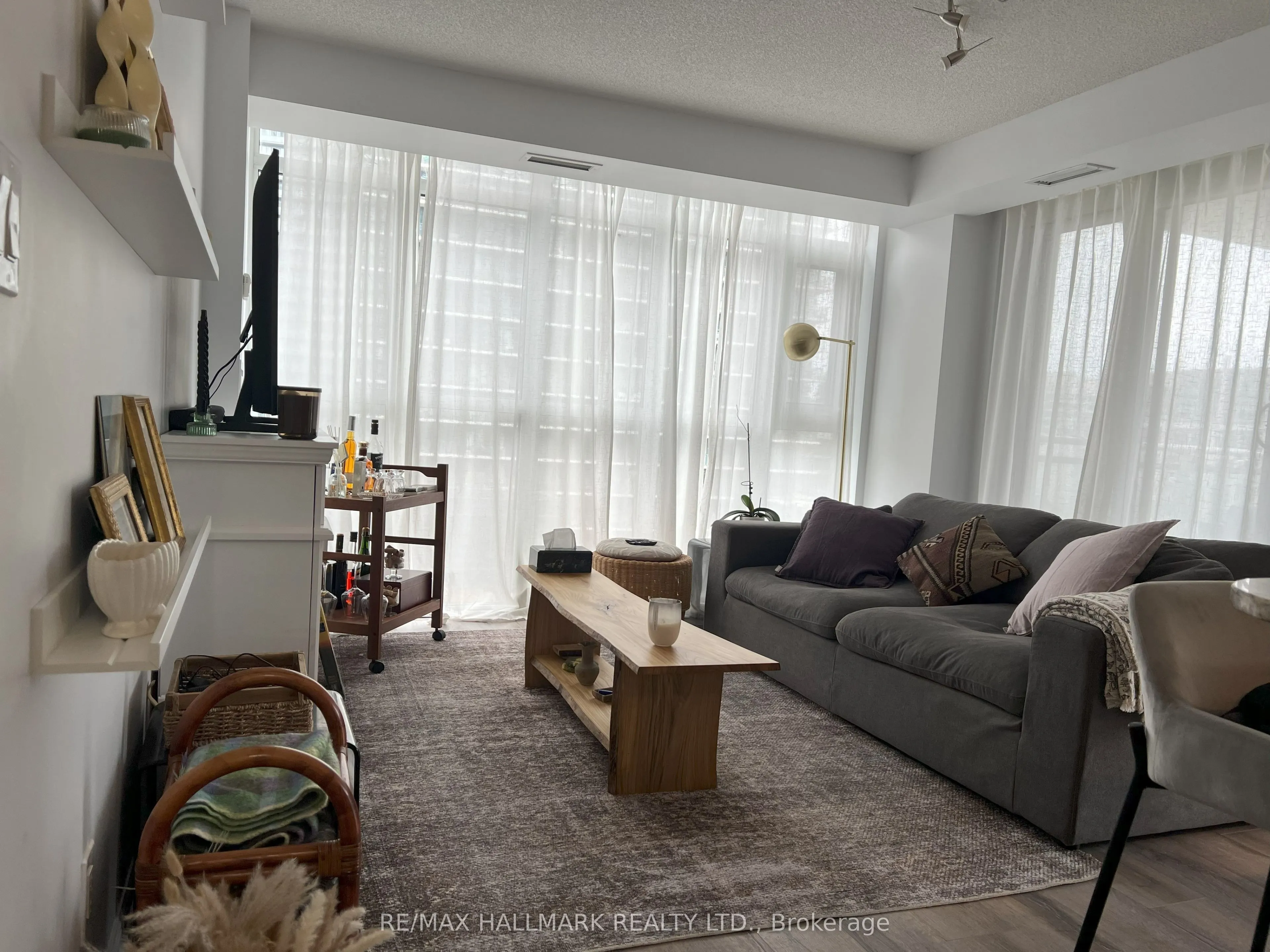 38 Grand Magazine Street, #1232