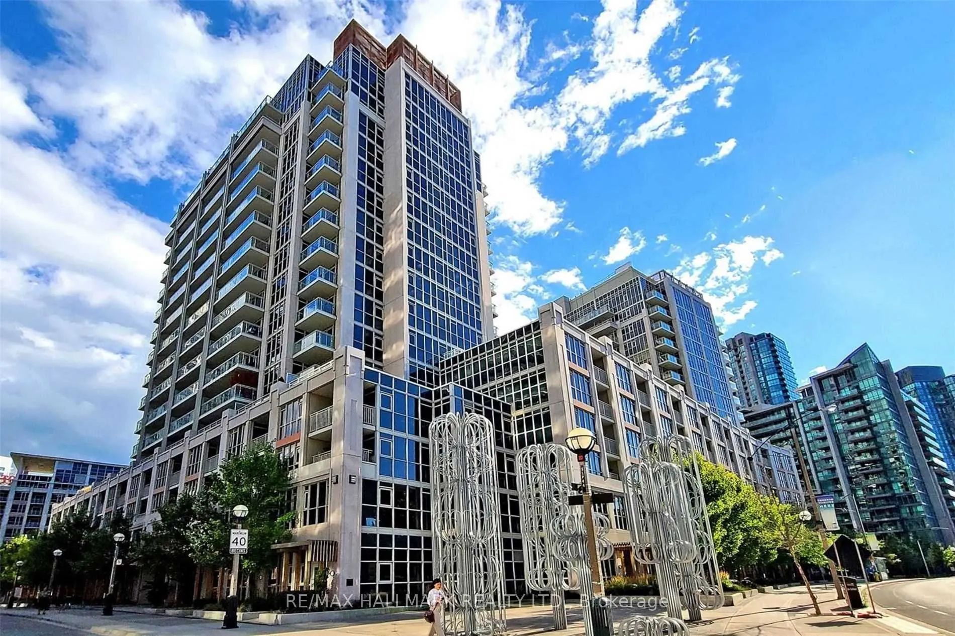 38 Grand Magazine Street, #1232