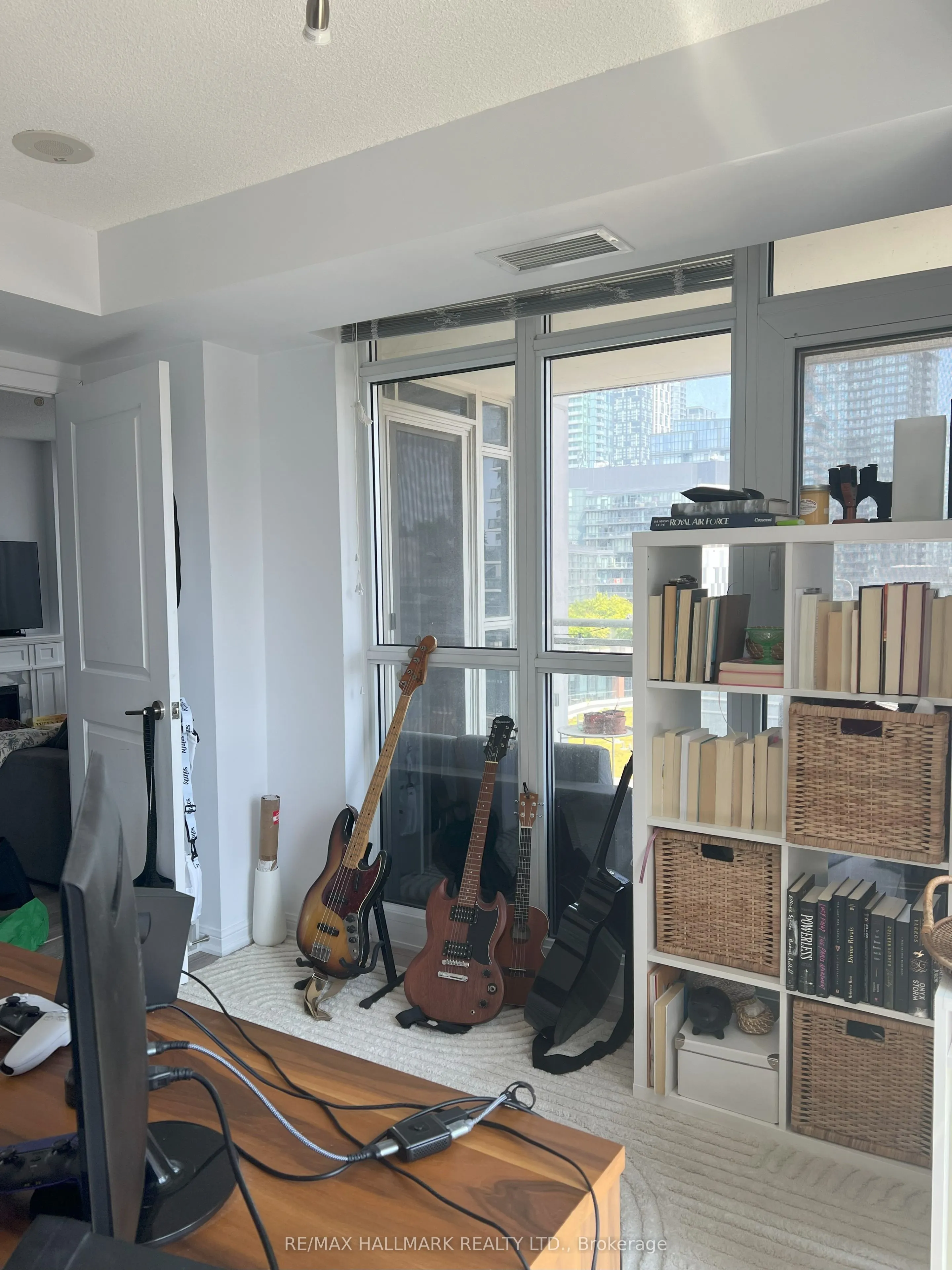 38 Grand Magazine Street, #1232