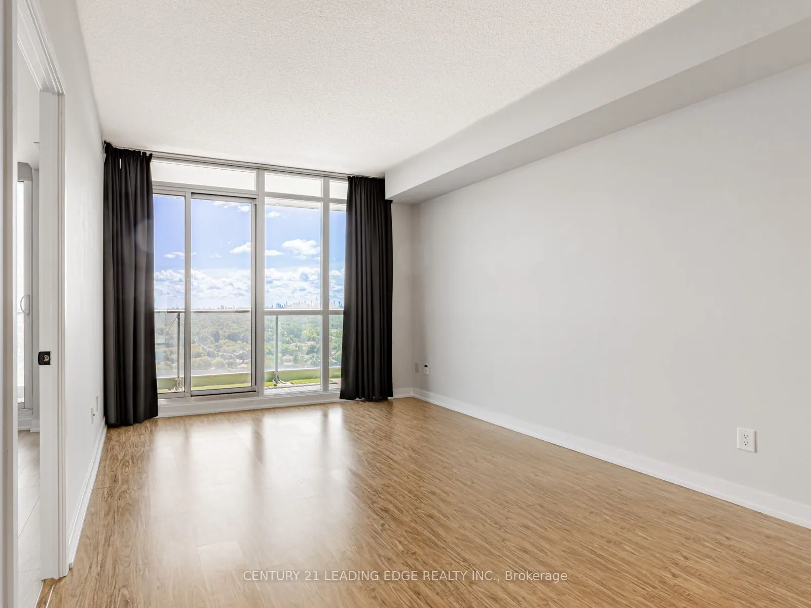 29 Singer Court, #2701