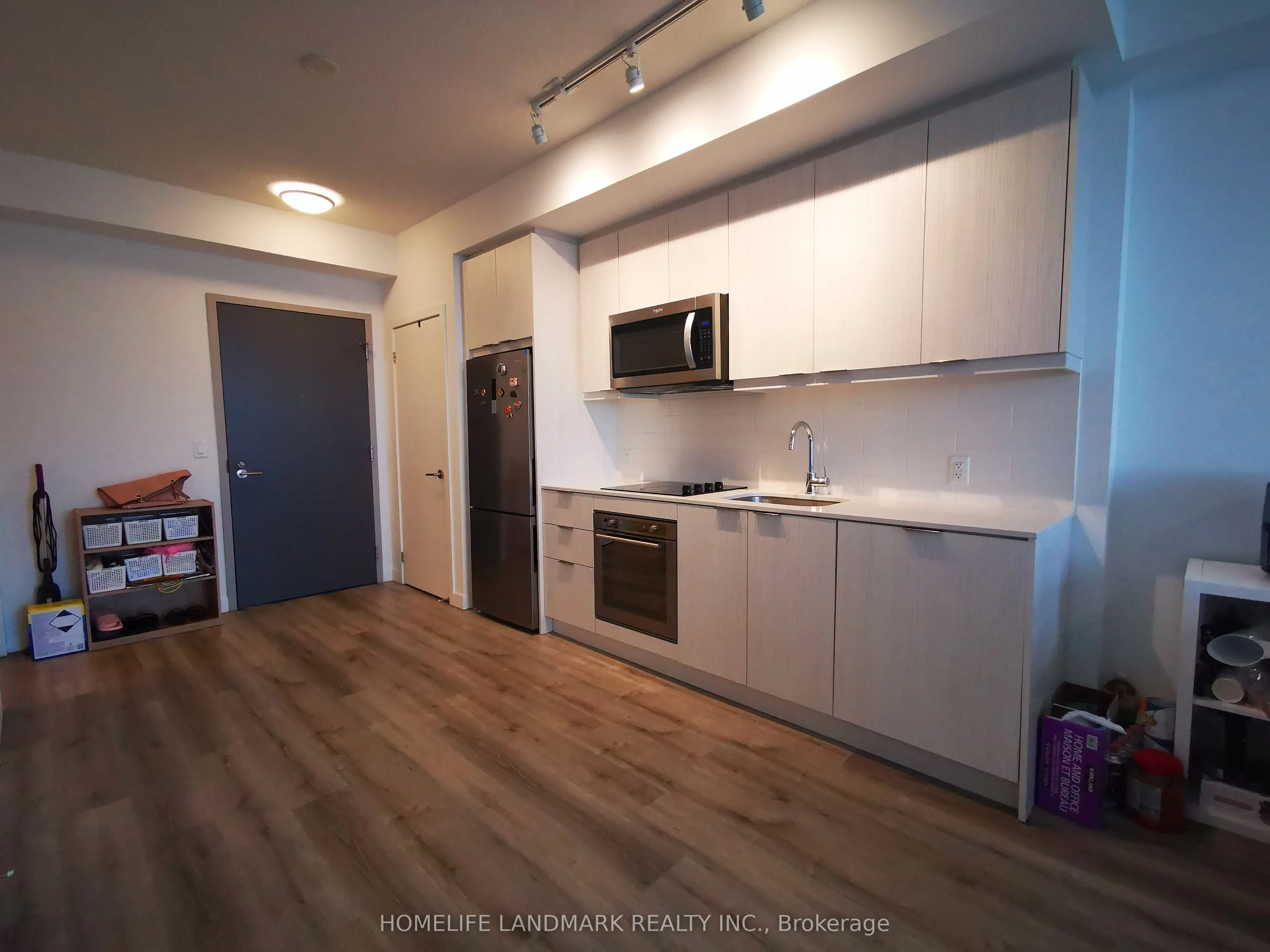 38 Forest Manor Road, #2103