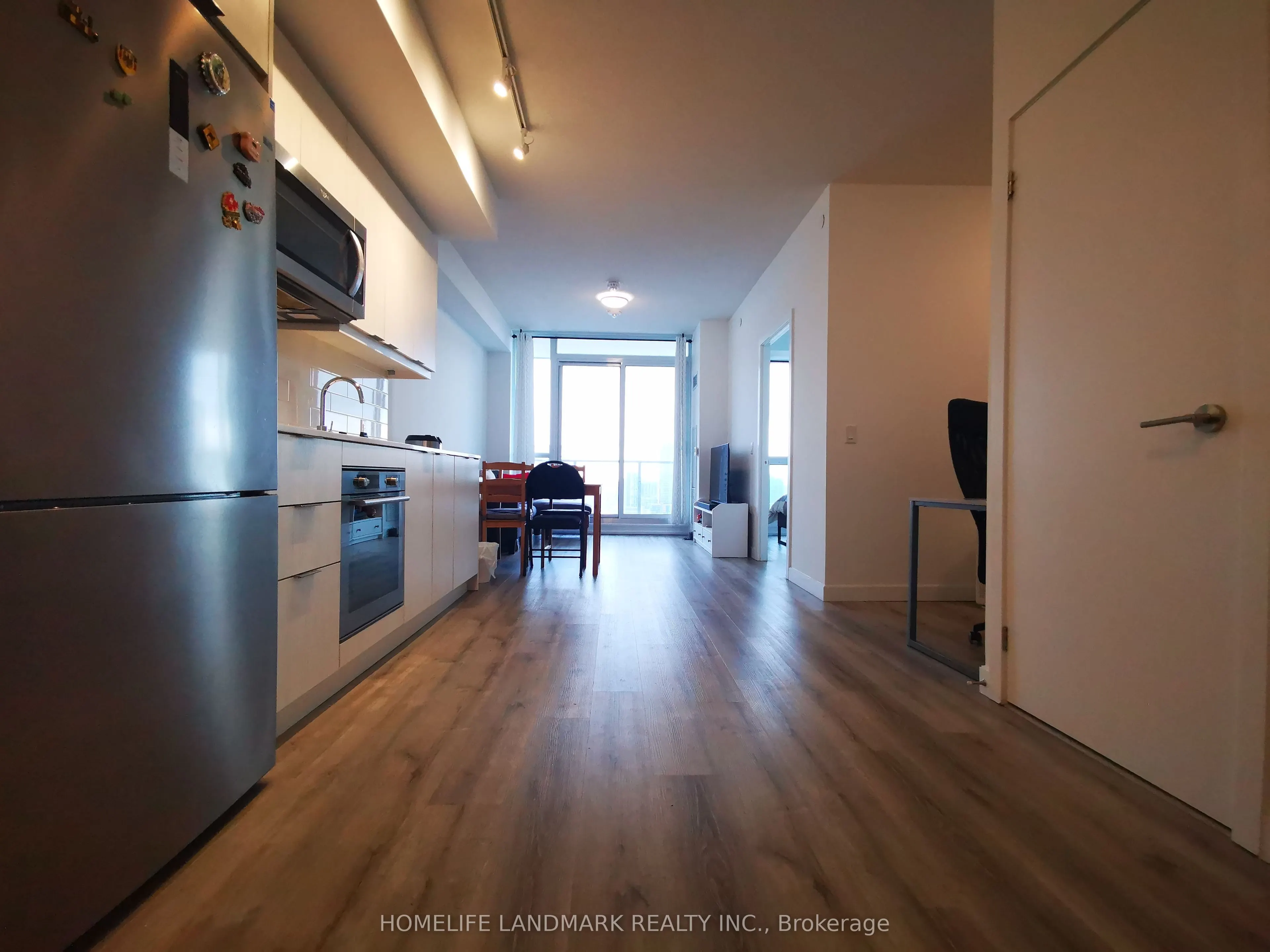 38 Forest Manor Road, #2103