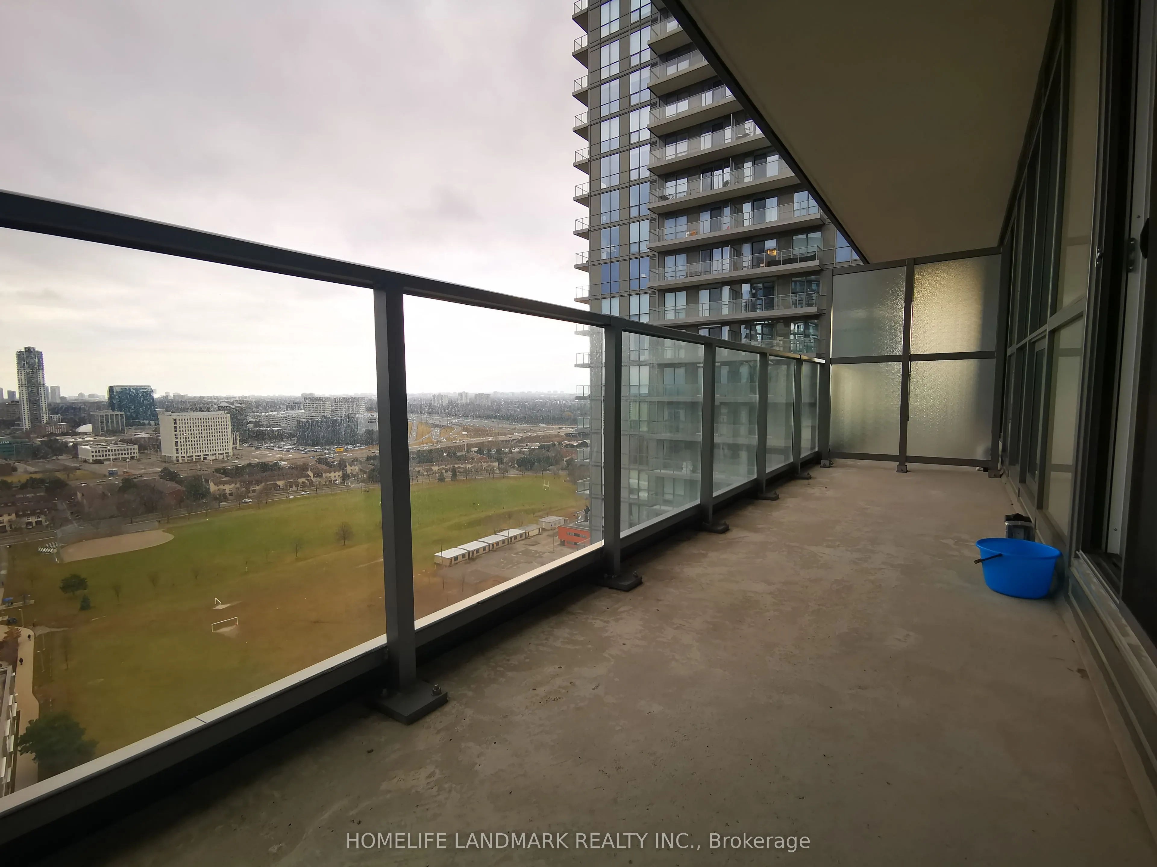 38 Forest Manor Road, #2103