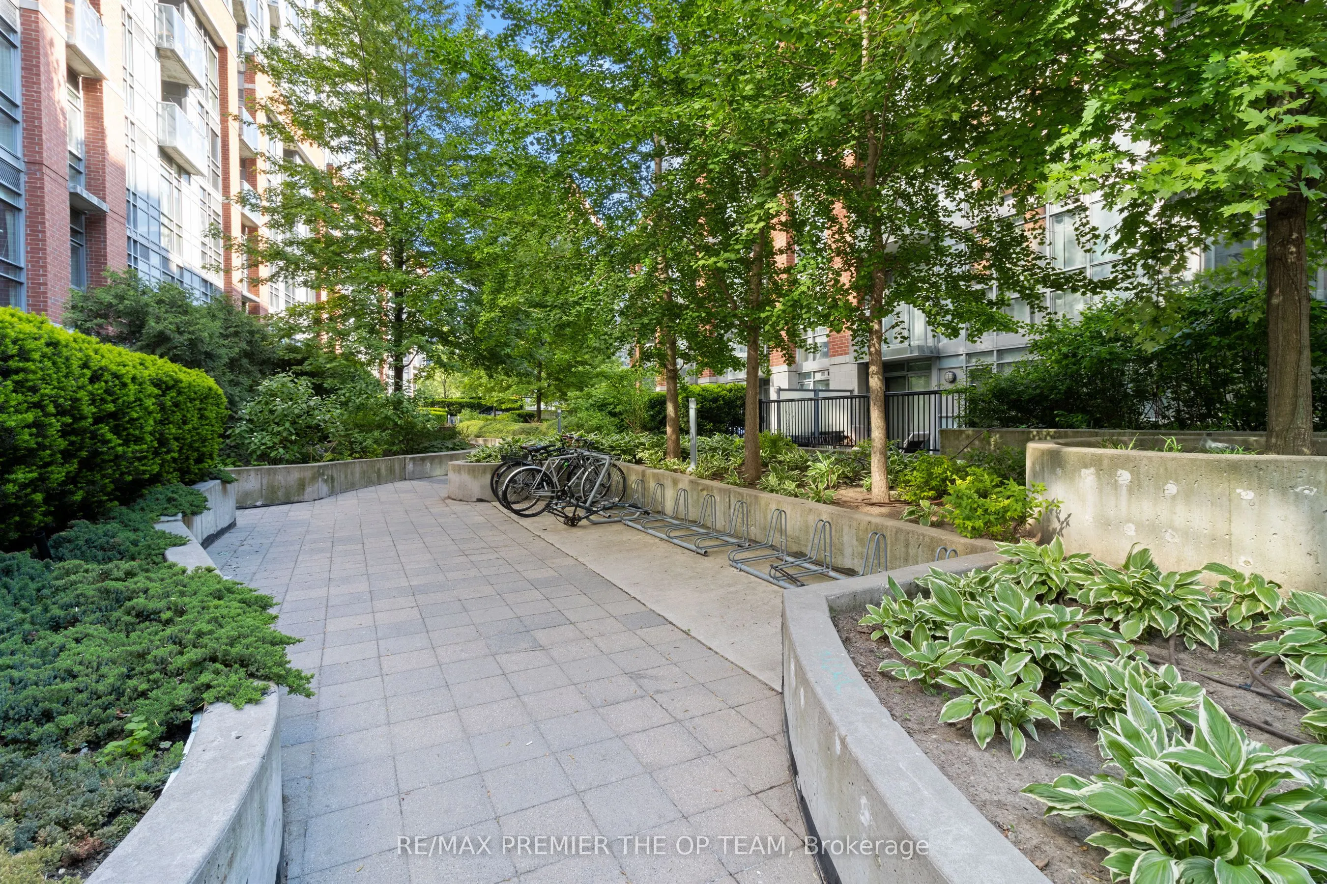 170 Sudbury Street, #105
