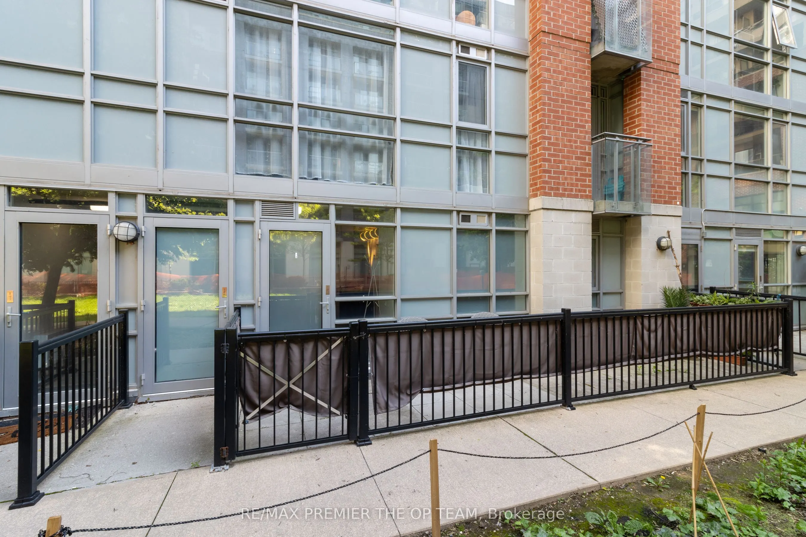 170 Sudbury Street, #105