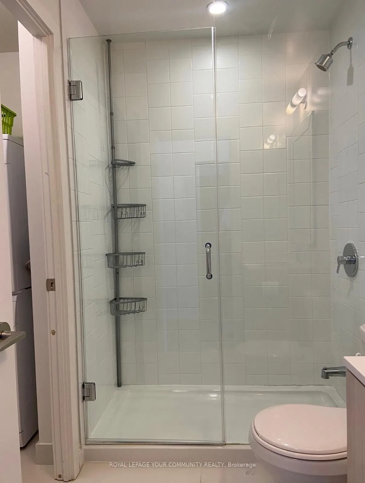 52 forest Manor, #325