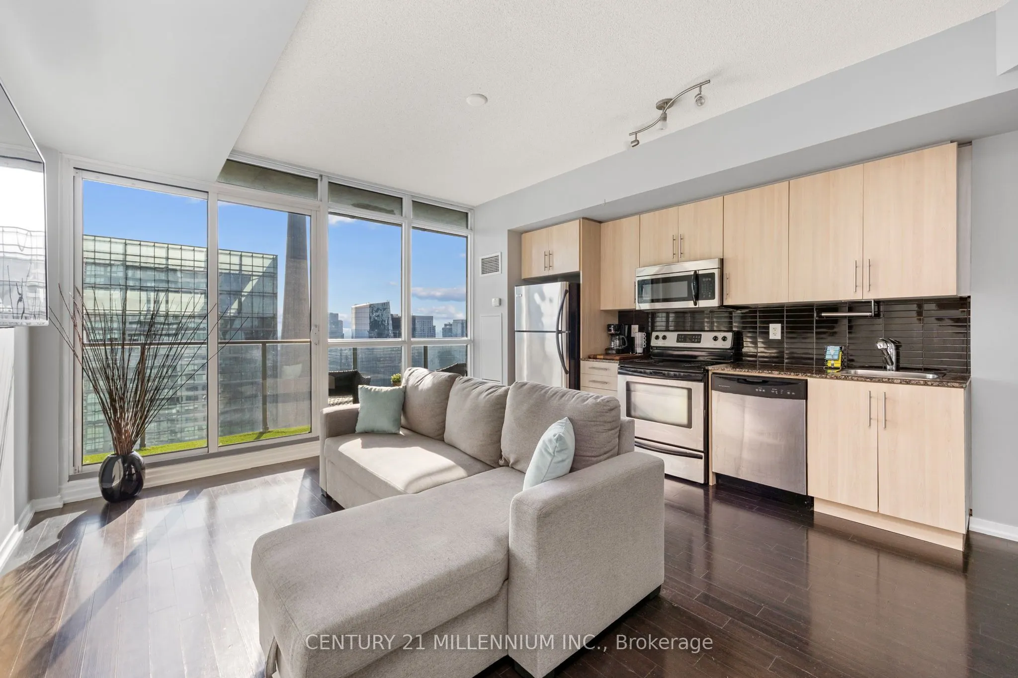65 Bremner Boulevard W, #4503