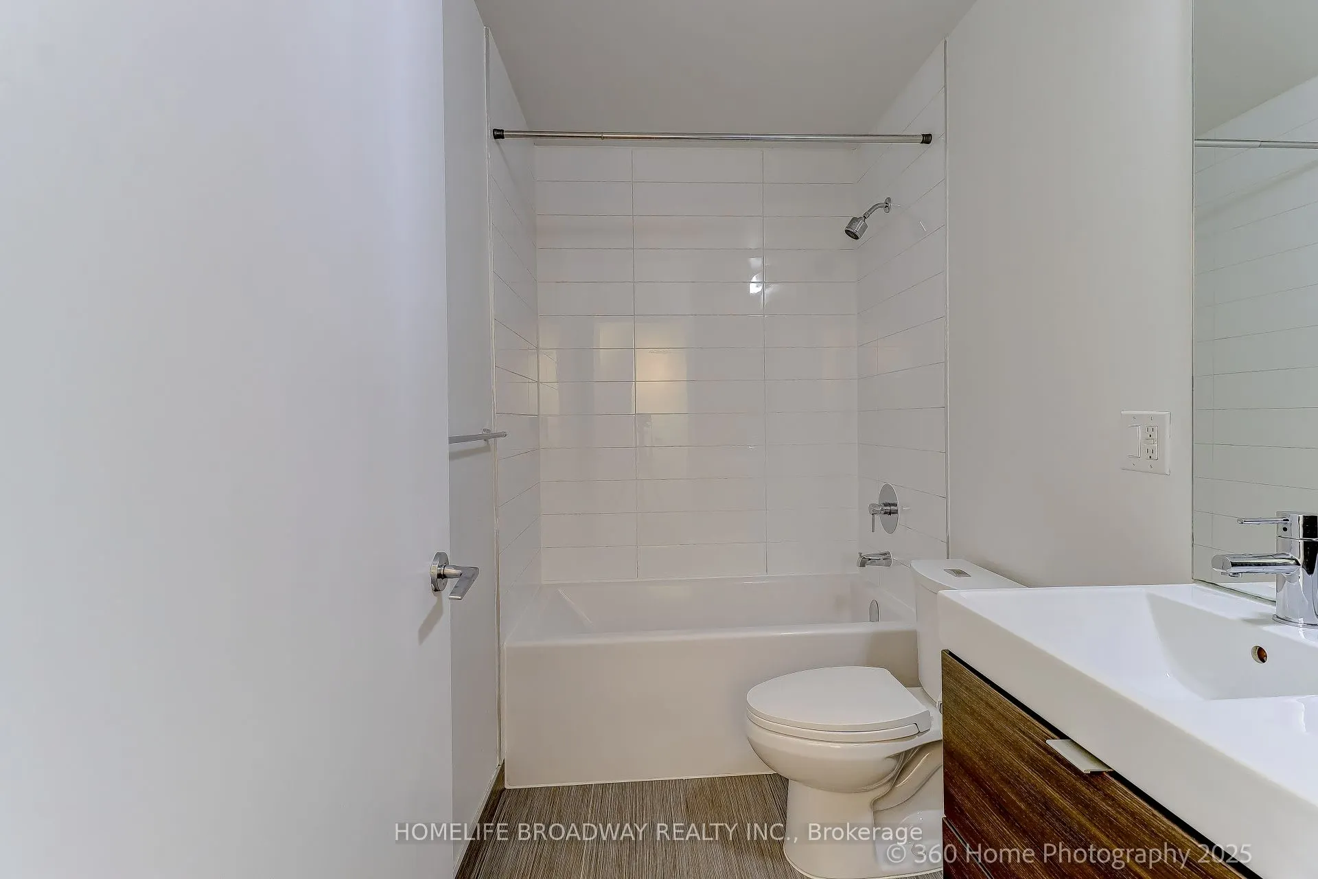 62 Forest Manor Road, #216