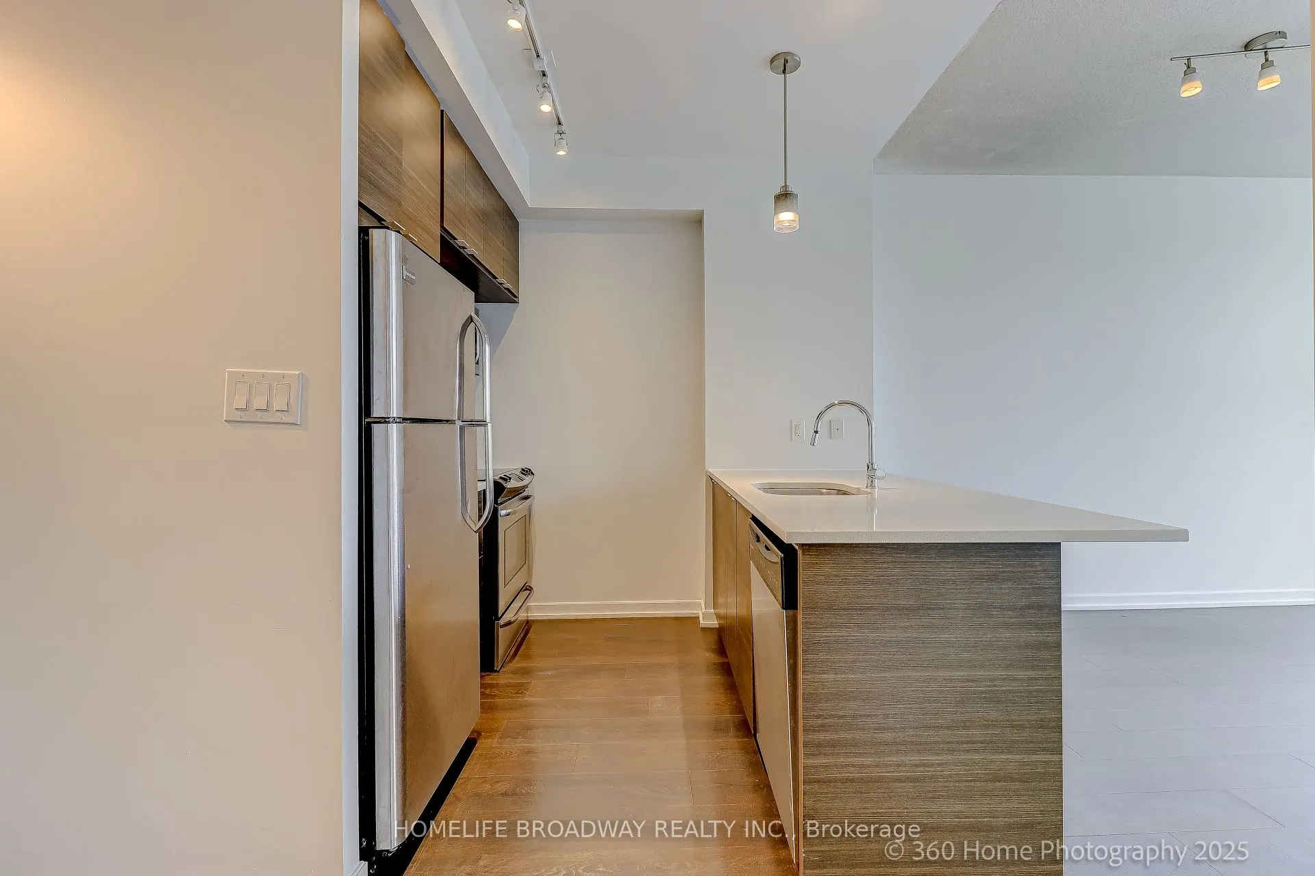 62 Forest Manor Road, #216