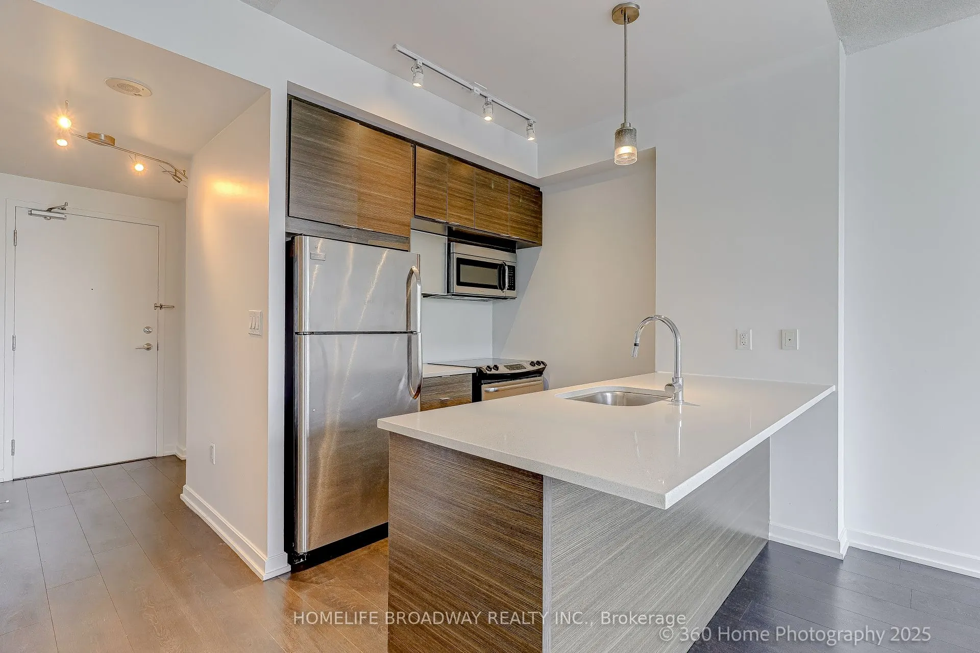 62 Forest Manor Road, #216