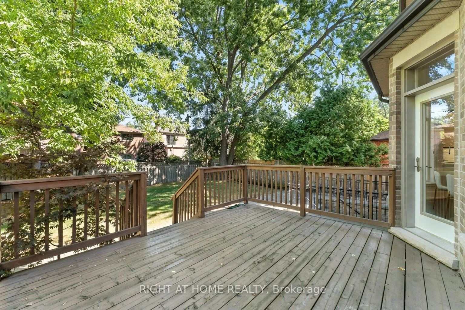 392 Princess Avenue