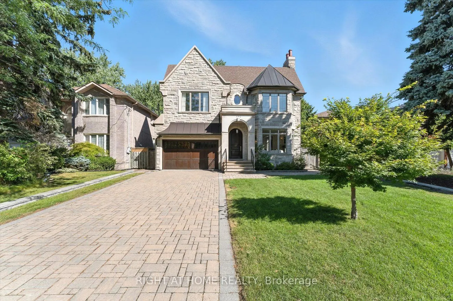 392 Princess Avenue
