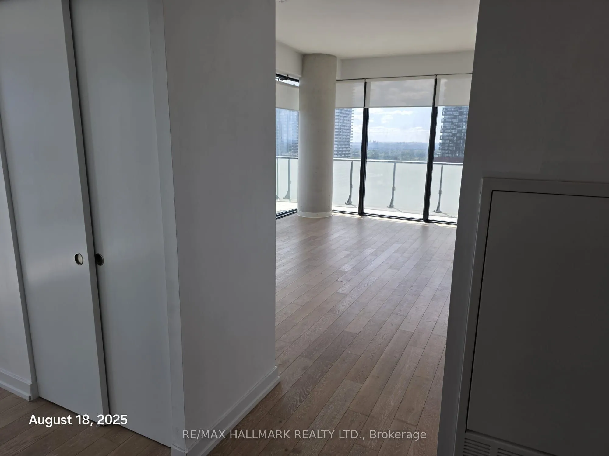 161 Roehampton Avenue, #3809